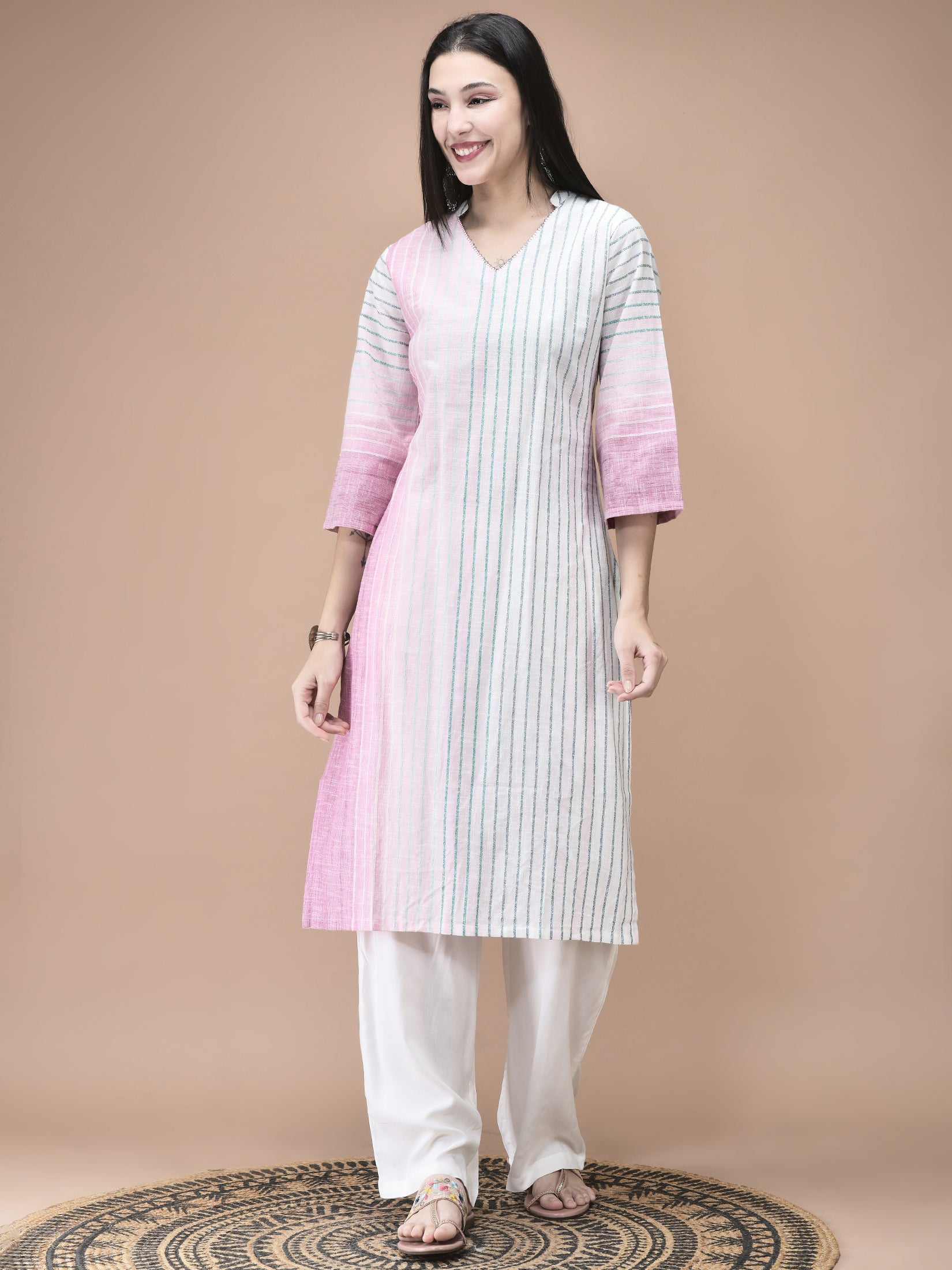 20563_WHITEMULTI-detail2