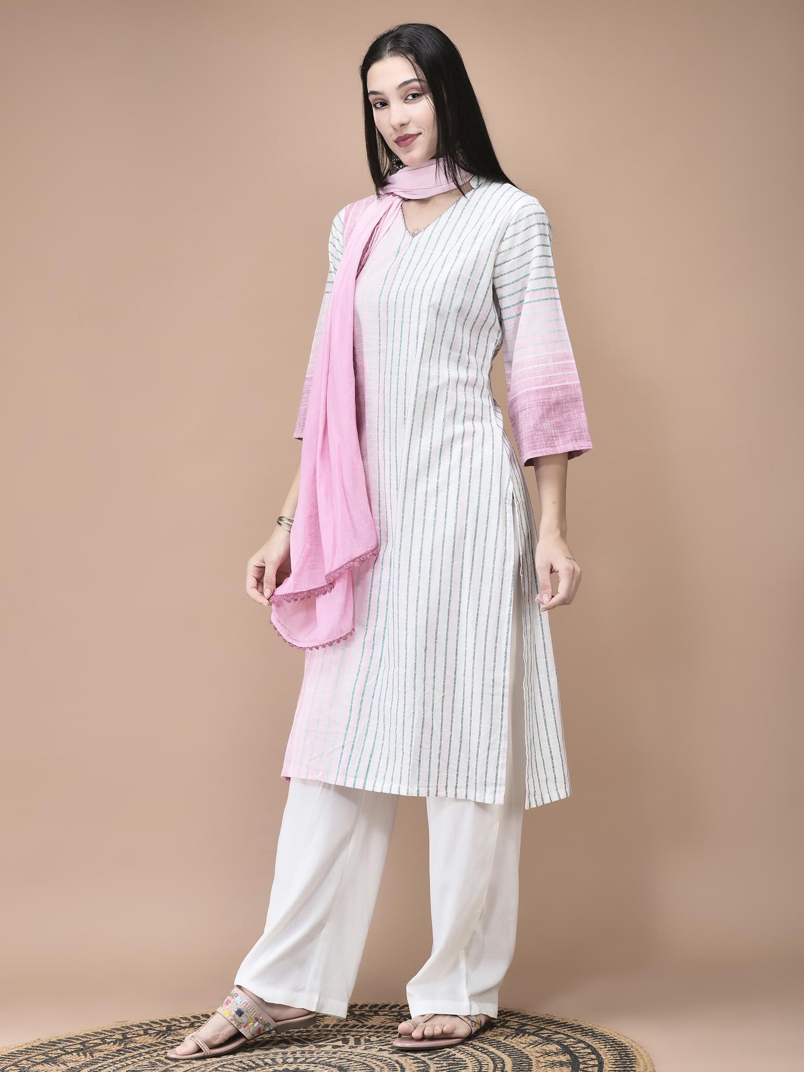 Women Cotton Off White Yarn Dyed Kurta Comfort Pant Dupatta.