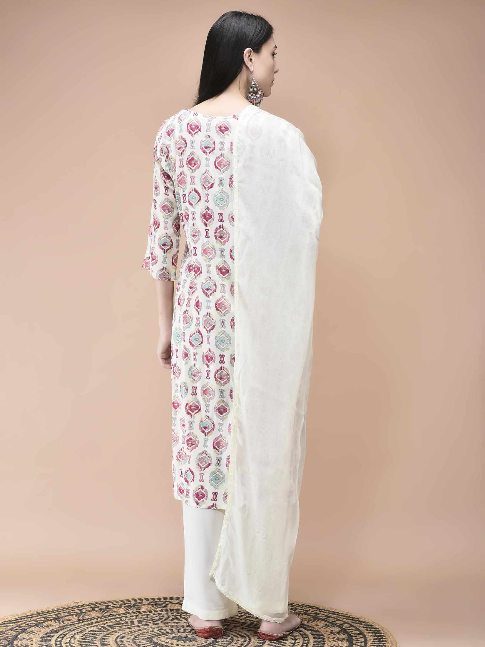 Women Liva Off White Ikat Print Kurta Comfort Pant Dupatta.