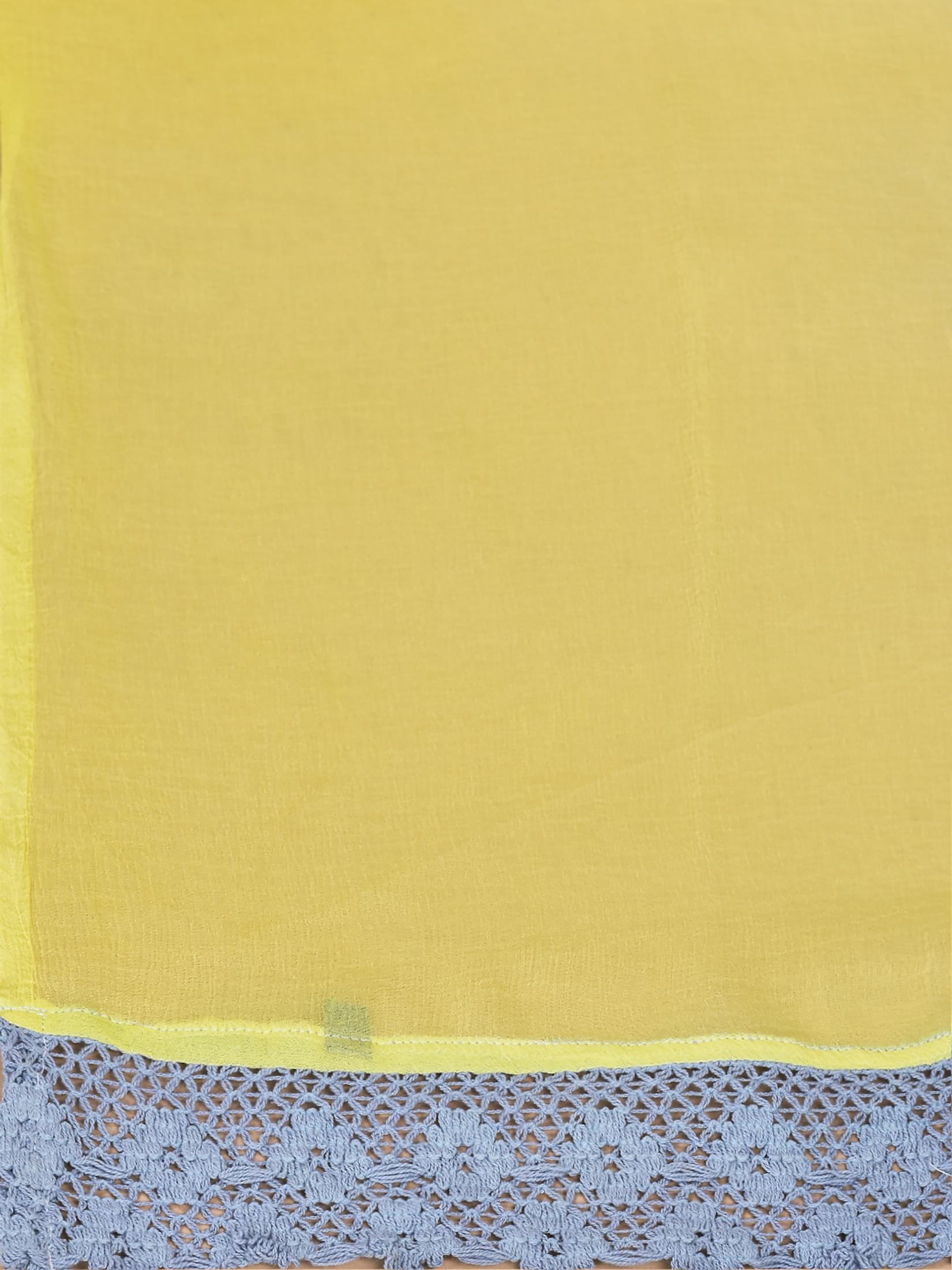 Women Cotton White Stripe Print Kurta Comfort Pant Dupatta.
