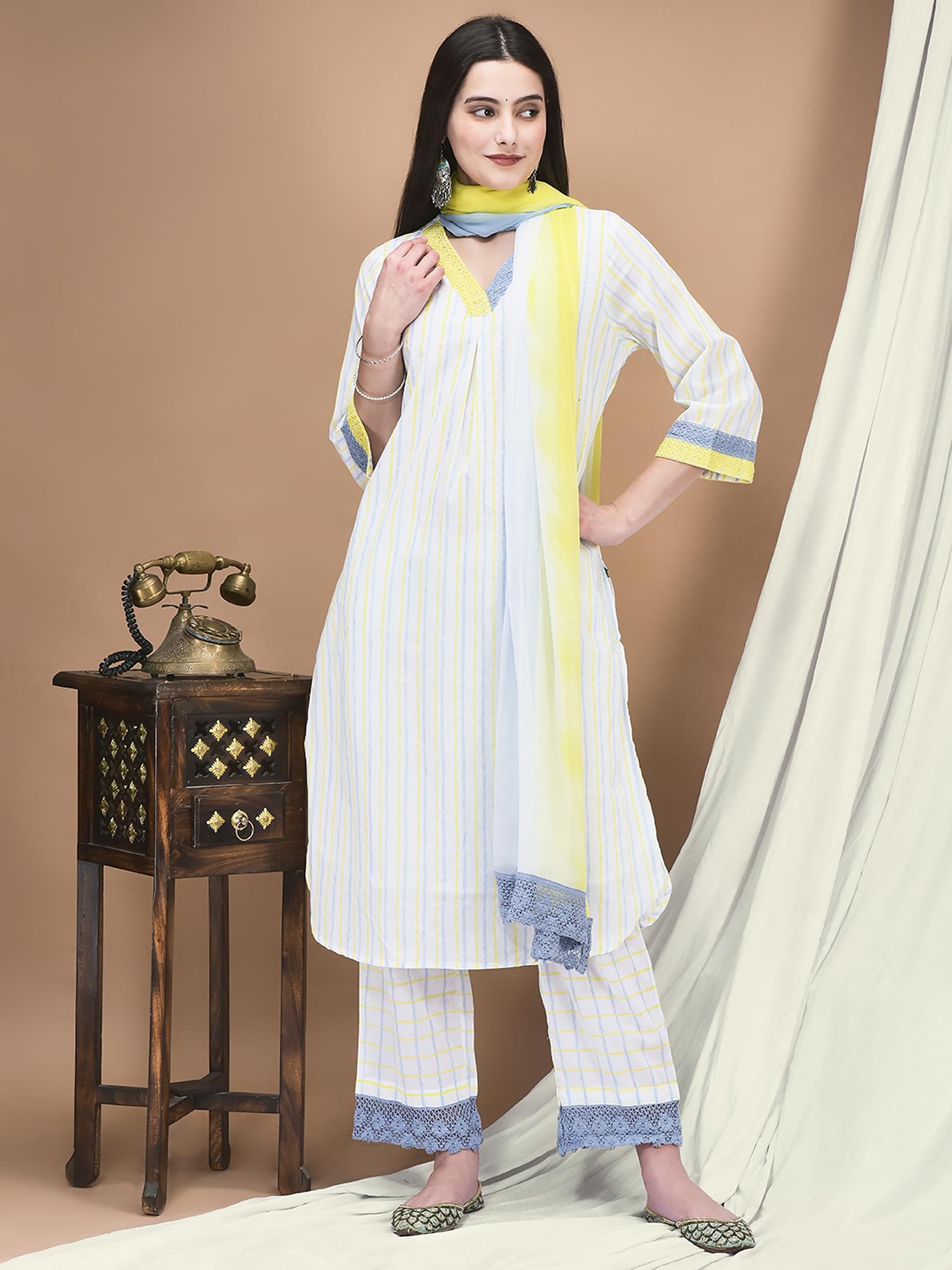 Women Cotton White Stripe Print Kurta Comfort Pant Dupatta.