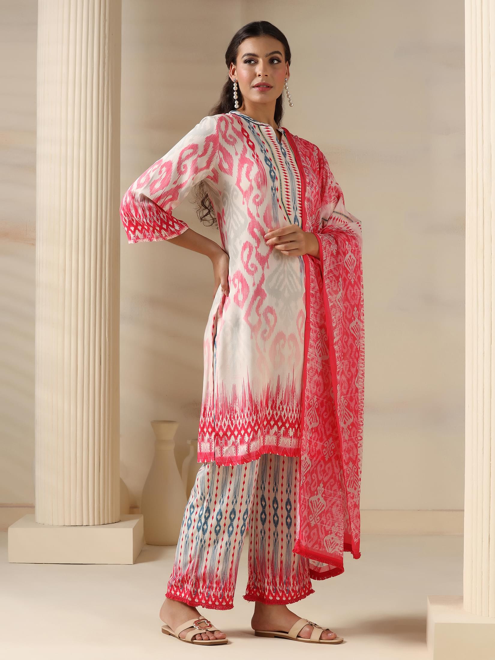 Women Liva Pink Ikat Print Kurta Comfort Pant Dupatta.