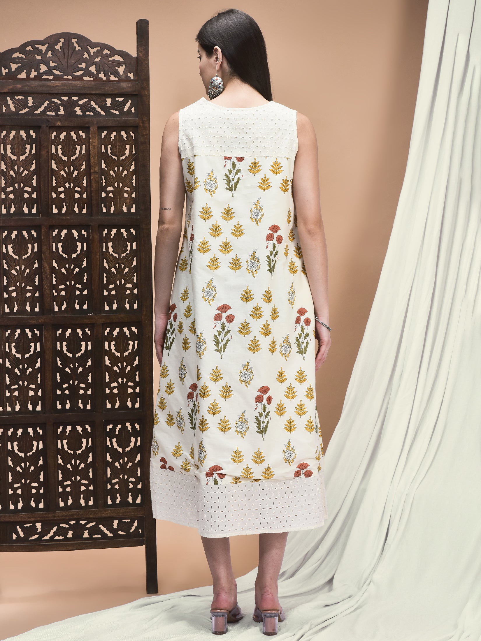 20706FNOFFWHITE_back