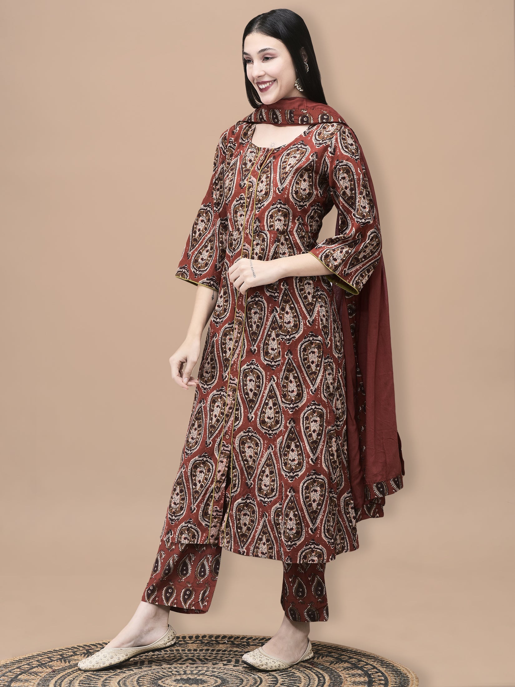 Women Cotton Rust Geometric Print Kurta Comfort Pant Dupatta
