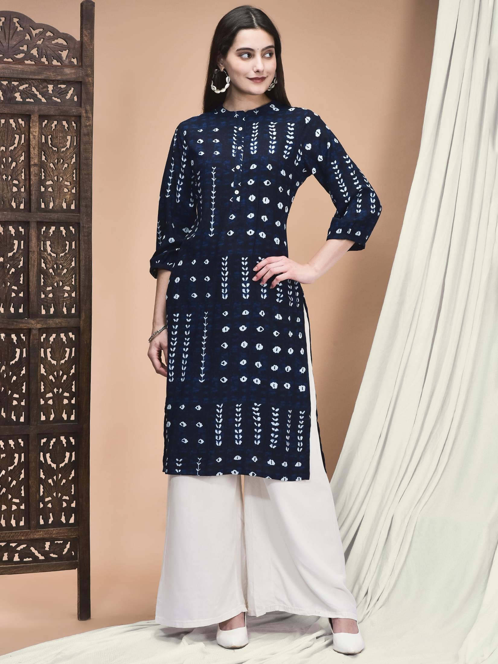 Women Liva Indigo Geometric Print Kurta.