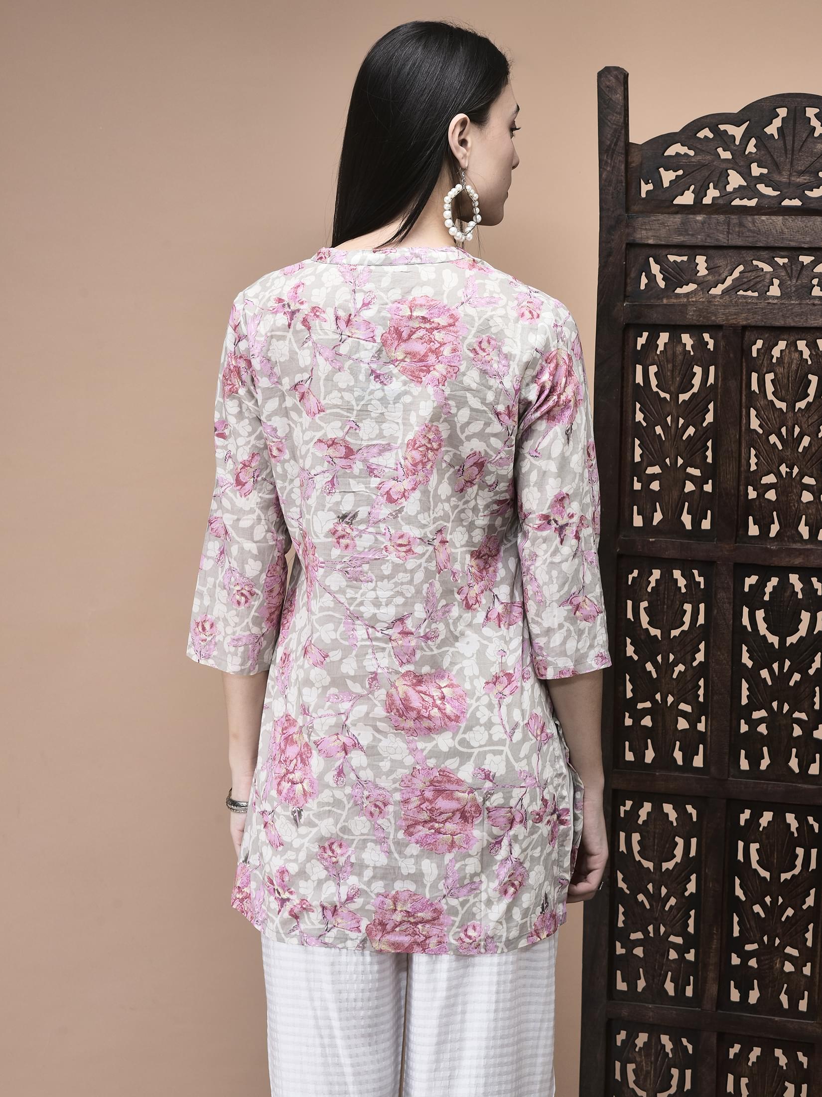 Women Cotton Multicolor Floral Print Tunic.