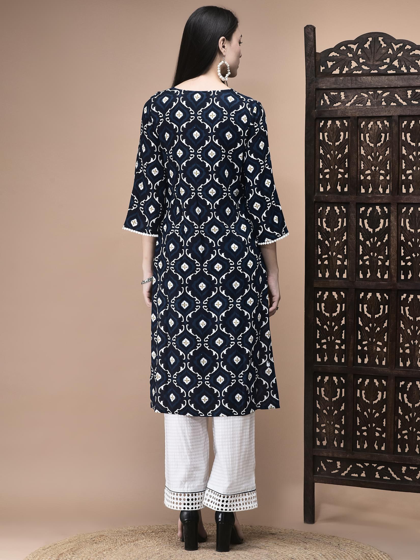 Women Liva Blue Geometric Print Kurta.