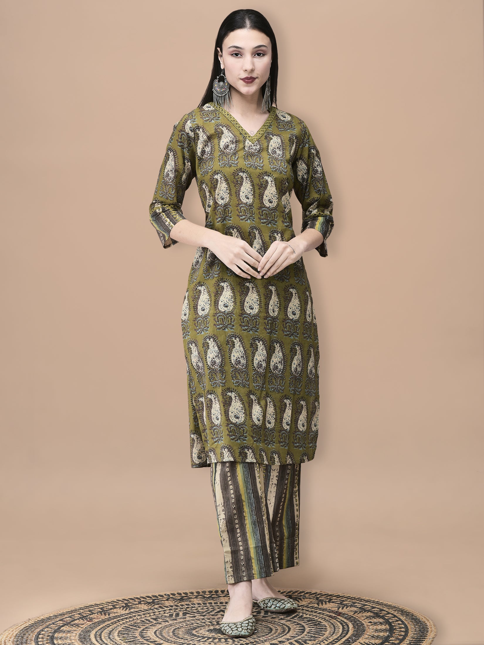 Women Cotton Olive Paisley Print Kurta Comfort Pant Dupatta