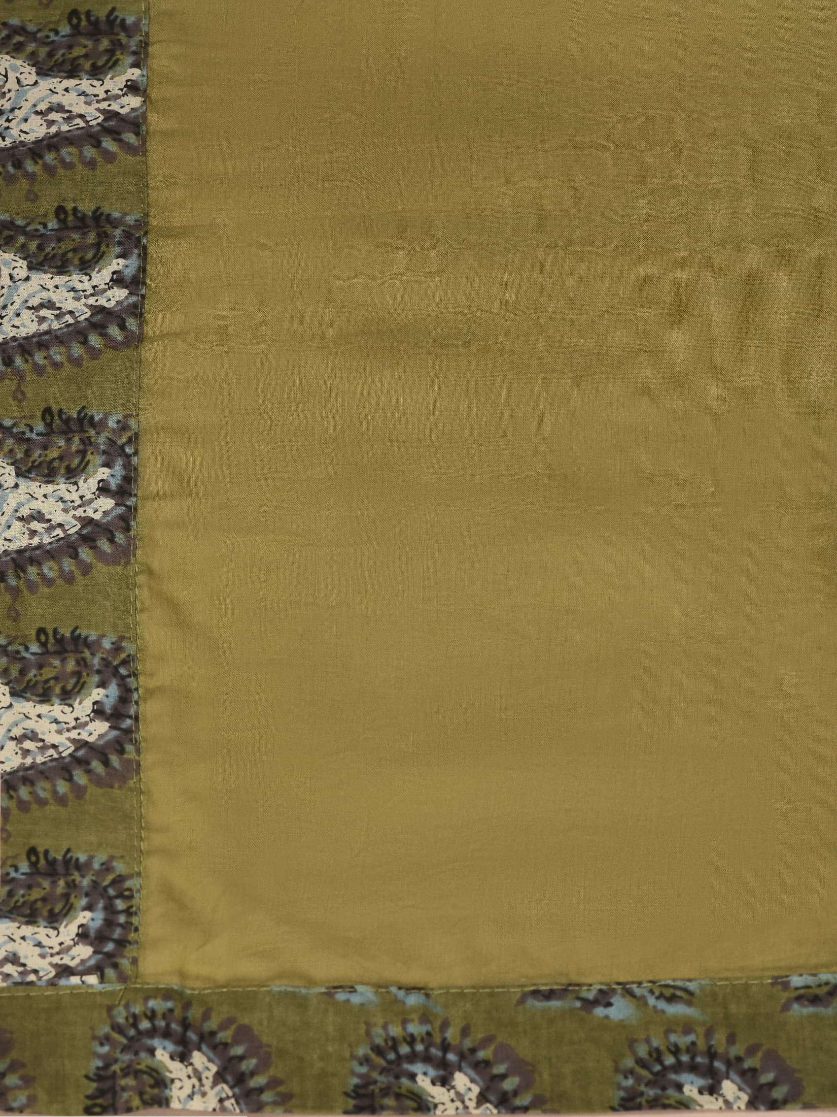 Women Cotton Olive Paisley Print Kurta Comfort Pant Dupatta.