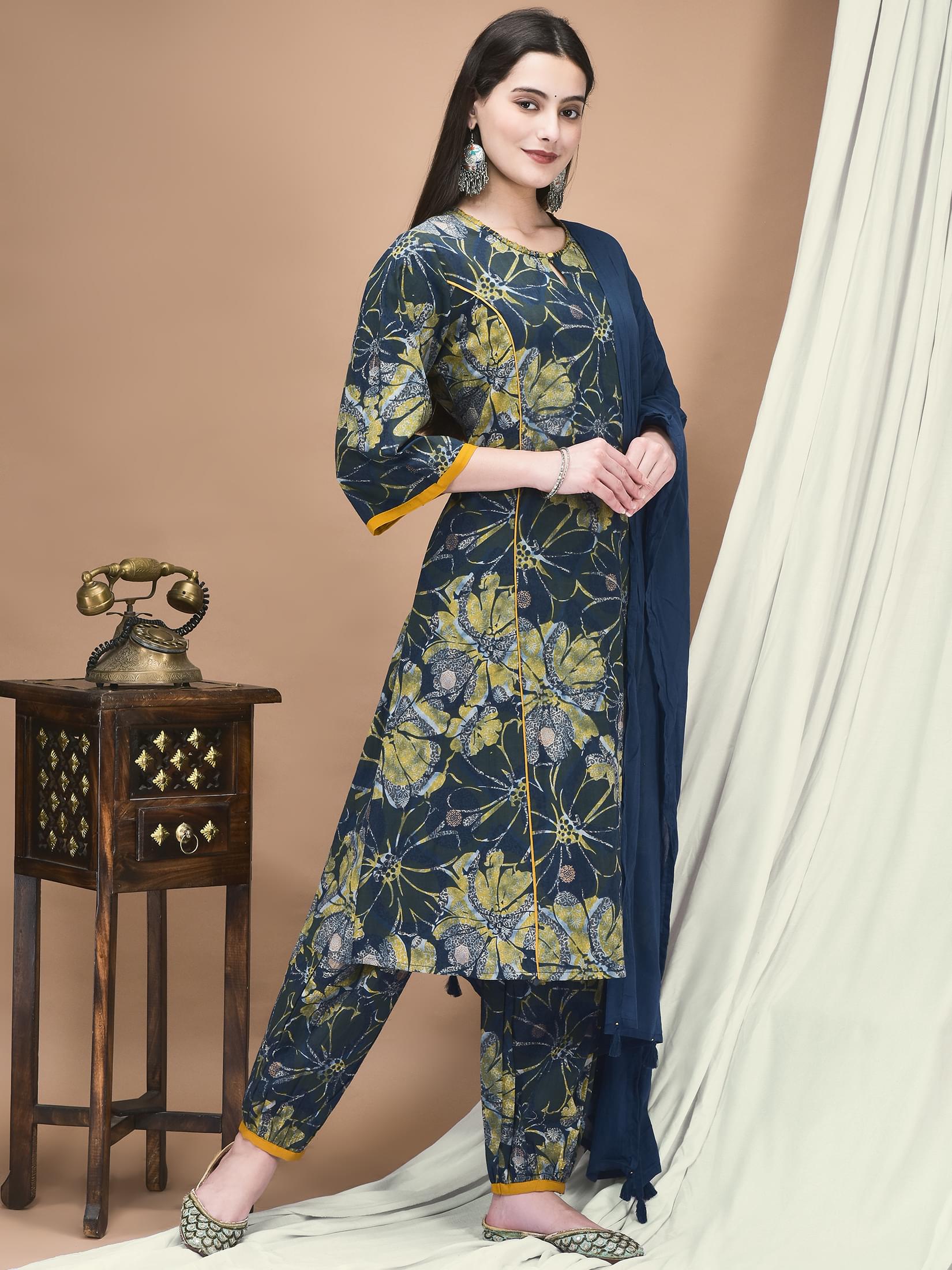 Women Cotton Indigo Floral Print Kurta Harem Pant Dupatta.