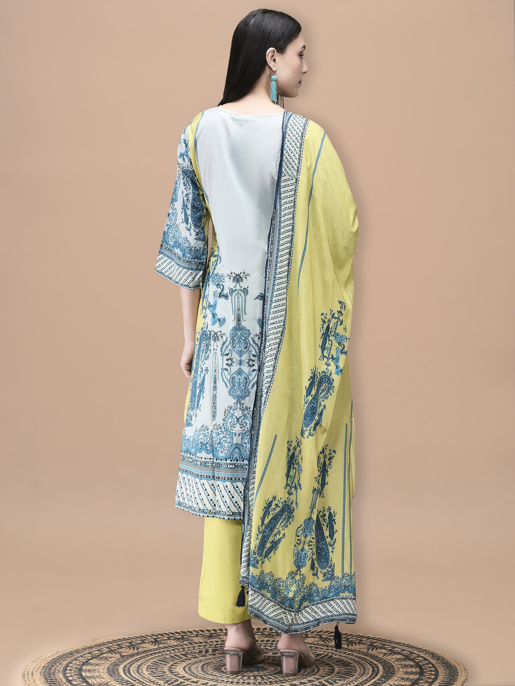 Women Cotton Blue Floral Print Kurta Comfort Pant Dupatta