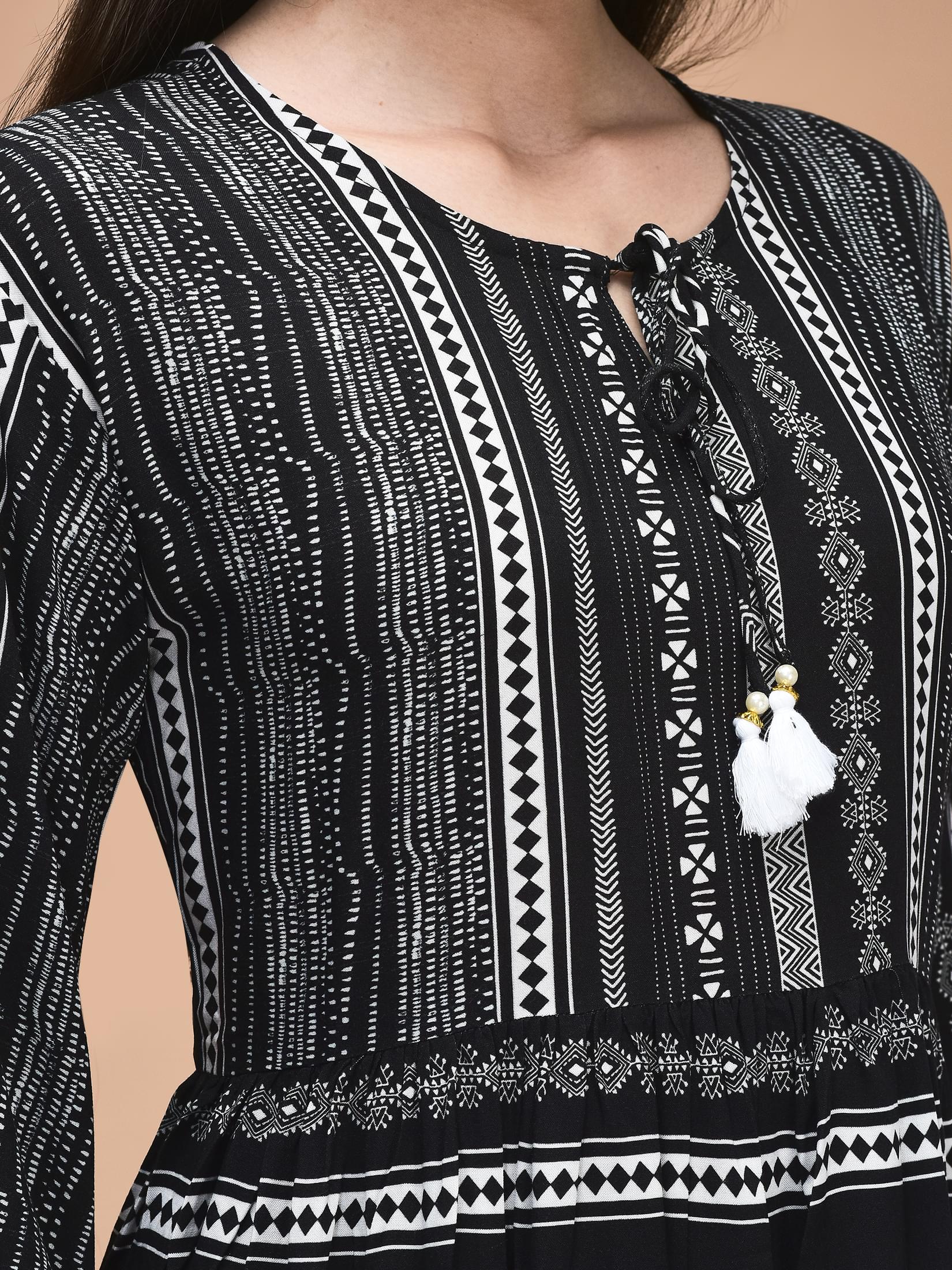 Women Liva Black Printed Tunic.
