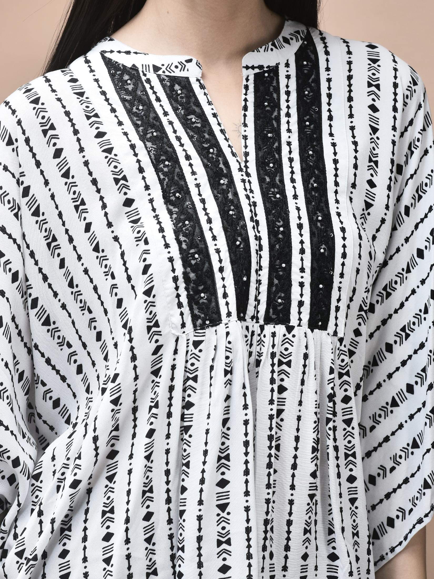 Women Liva White and Black Geometric Print Tunic.