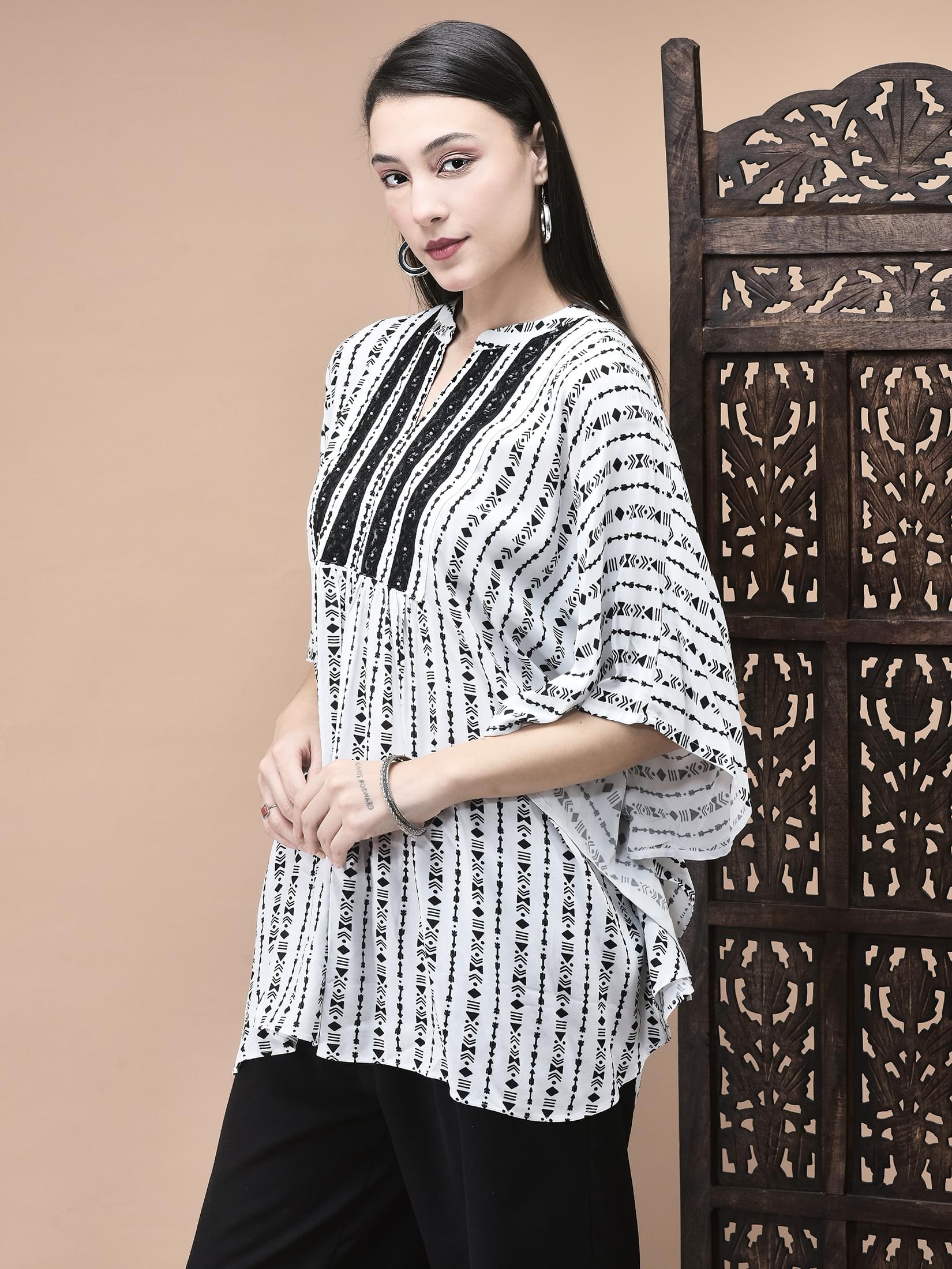 Women Liva White and Black Geometric Print Tunic.