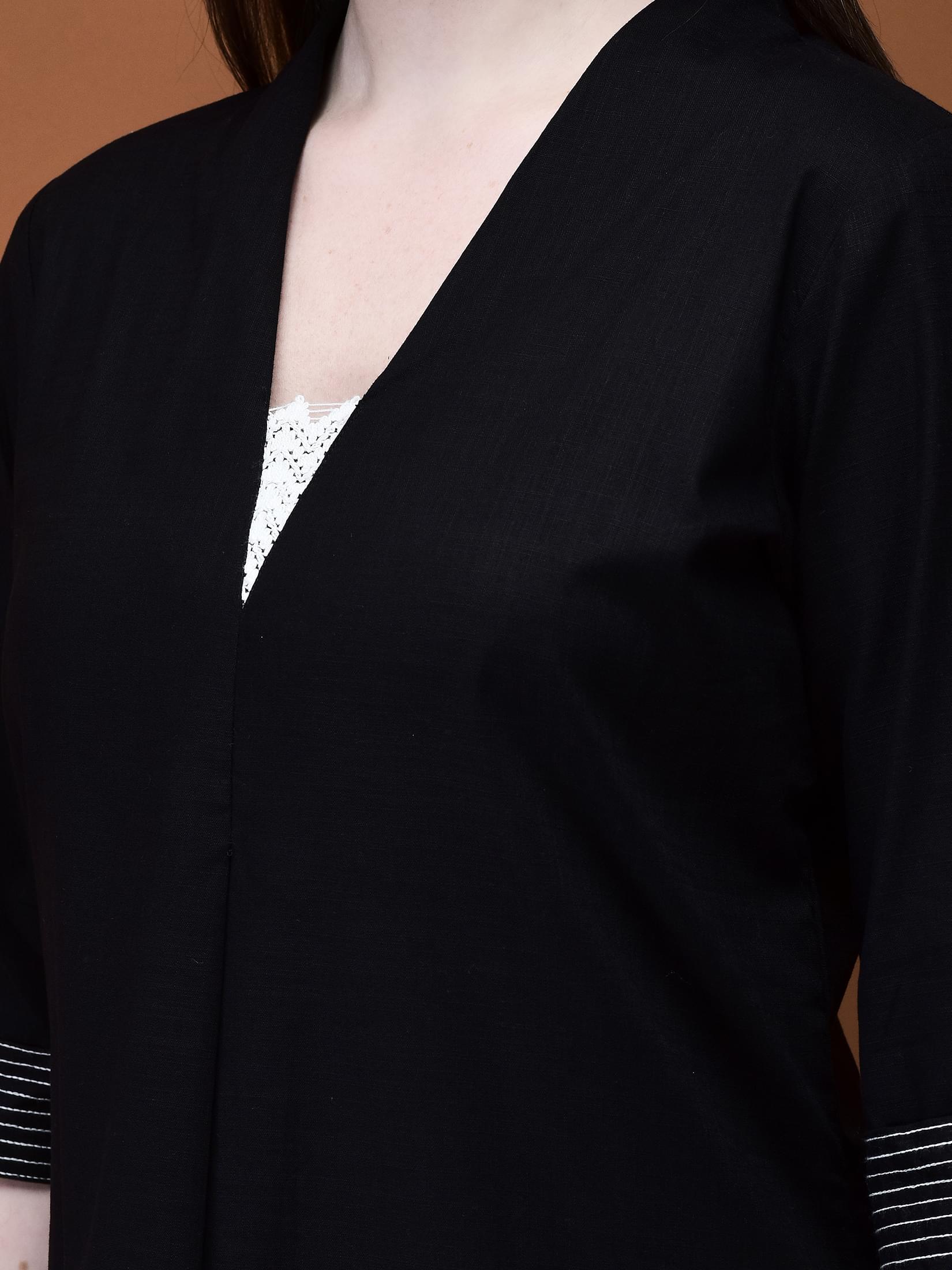 Women Linen Black Solid Tunic.