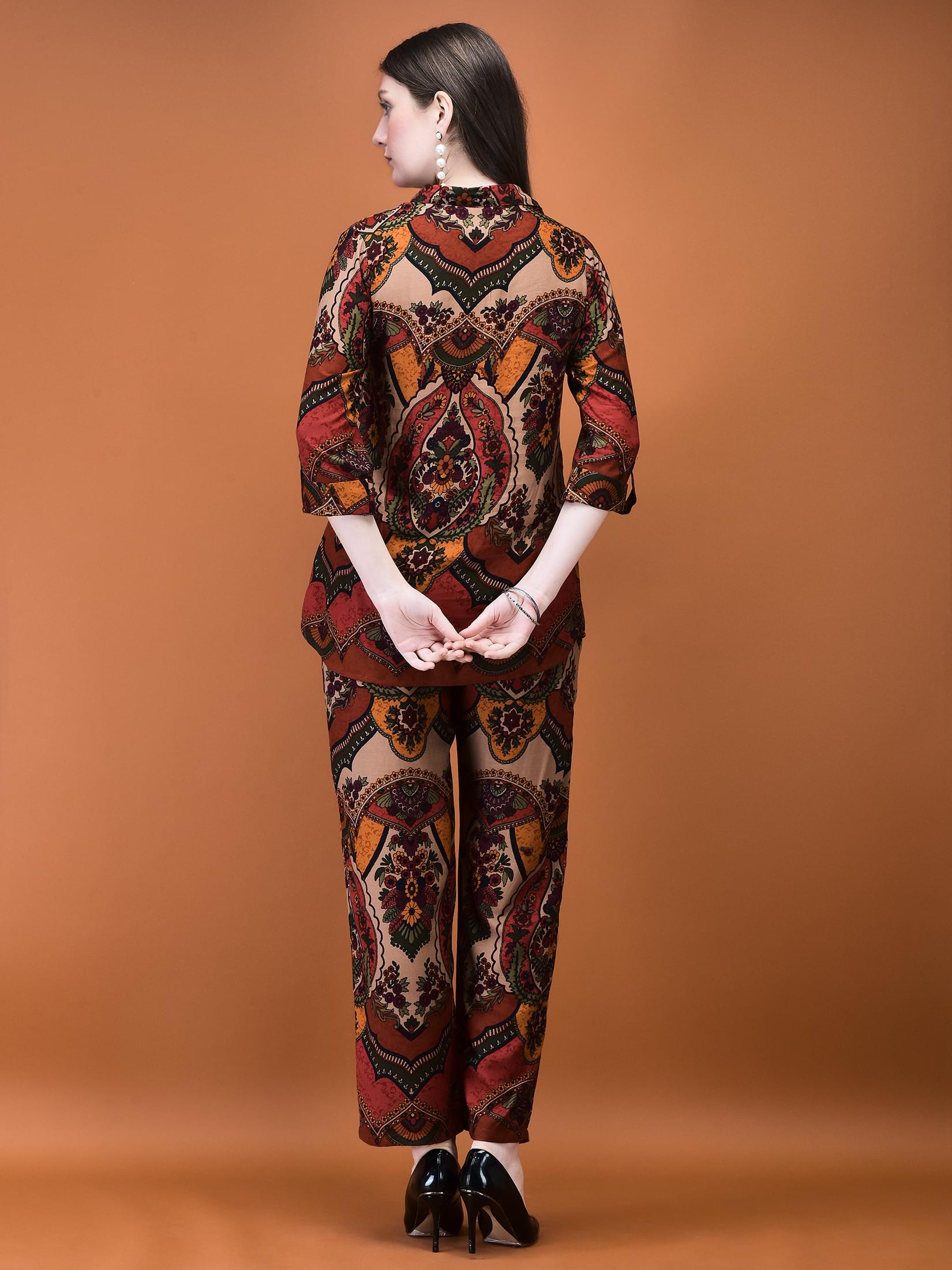 Women Liva (Rayon) Multicolor Floral Print Co-Ord Set.