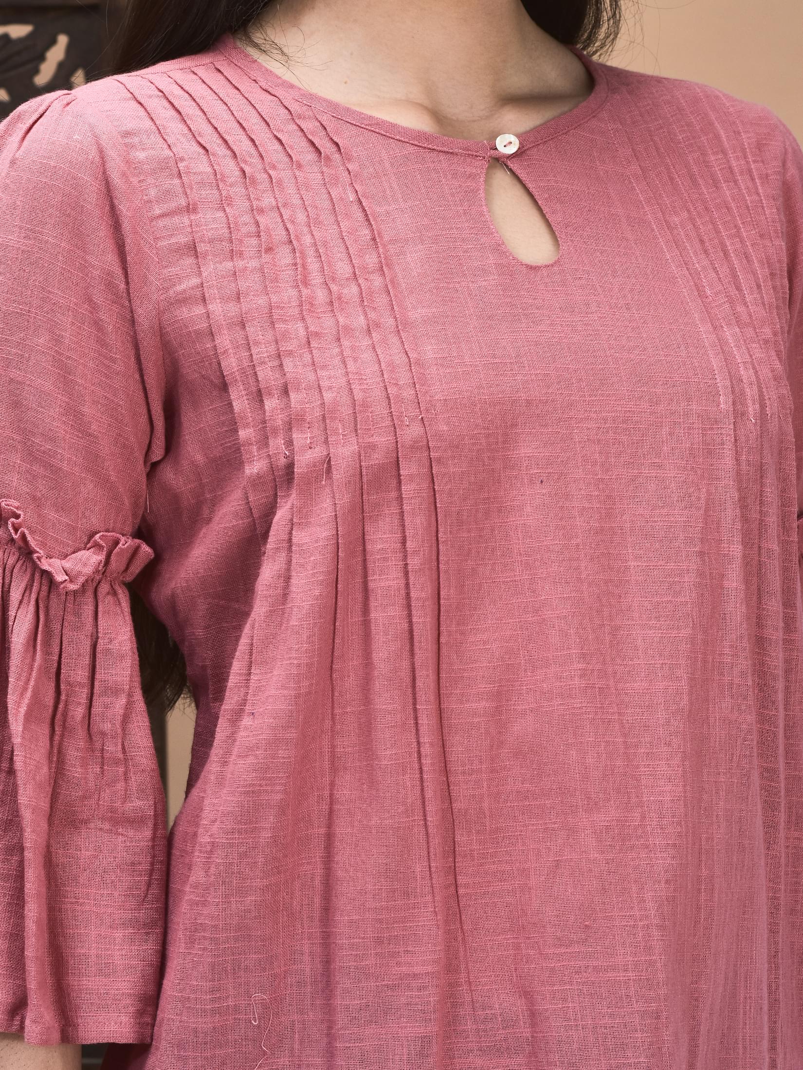 Women Cotton flex Pink Solid Tunic.