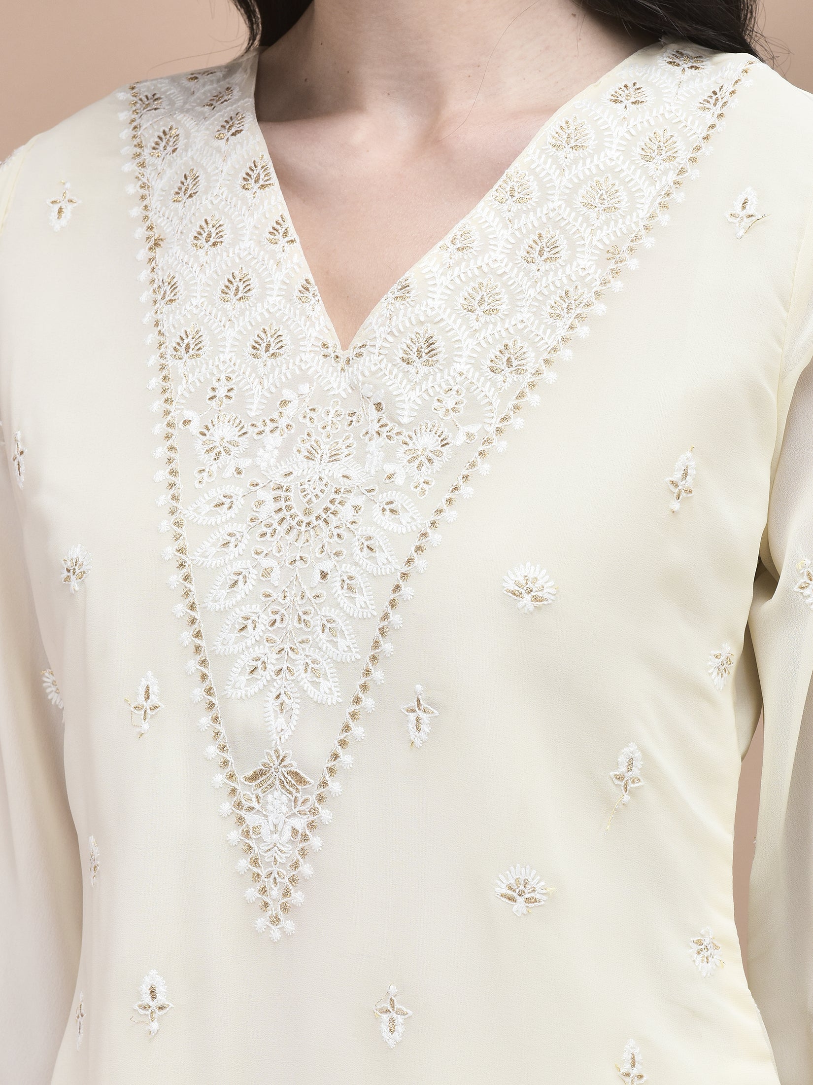 20840OFFWHITE_closer