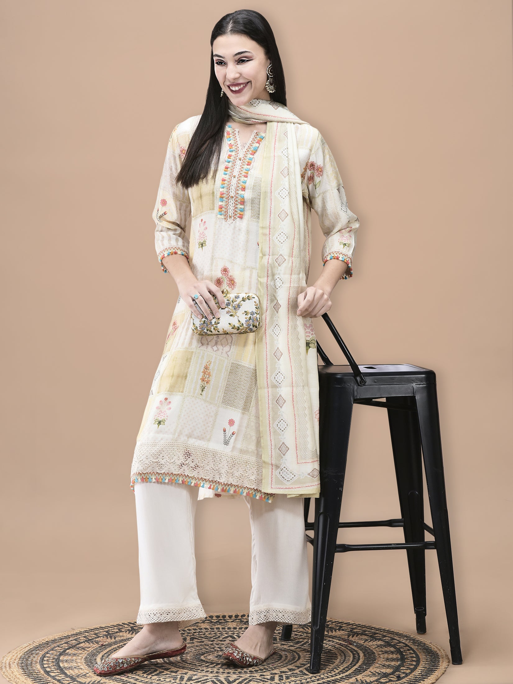 Women Liva Cream Floral Print Kurta Comfort Pant Dupatta