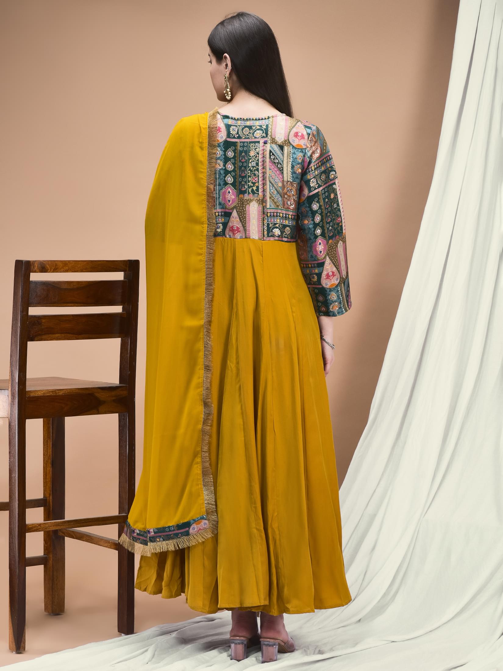 20952MUSTARD_back