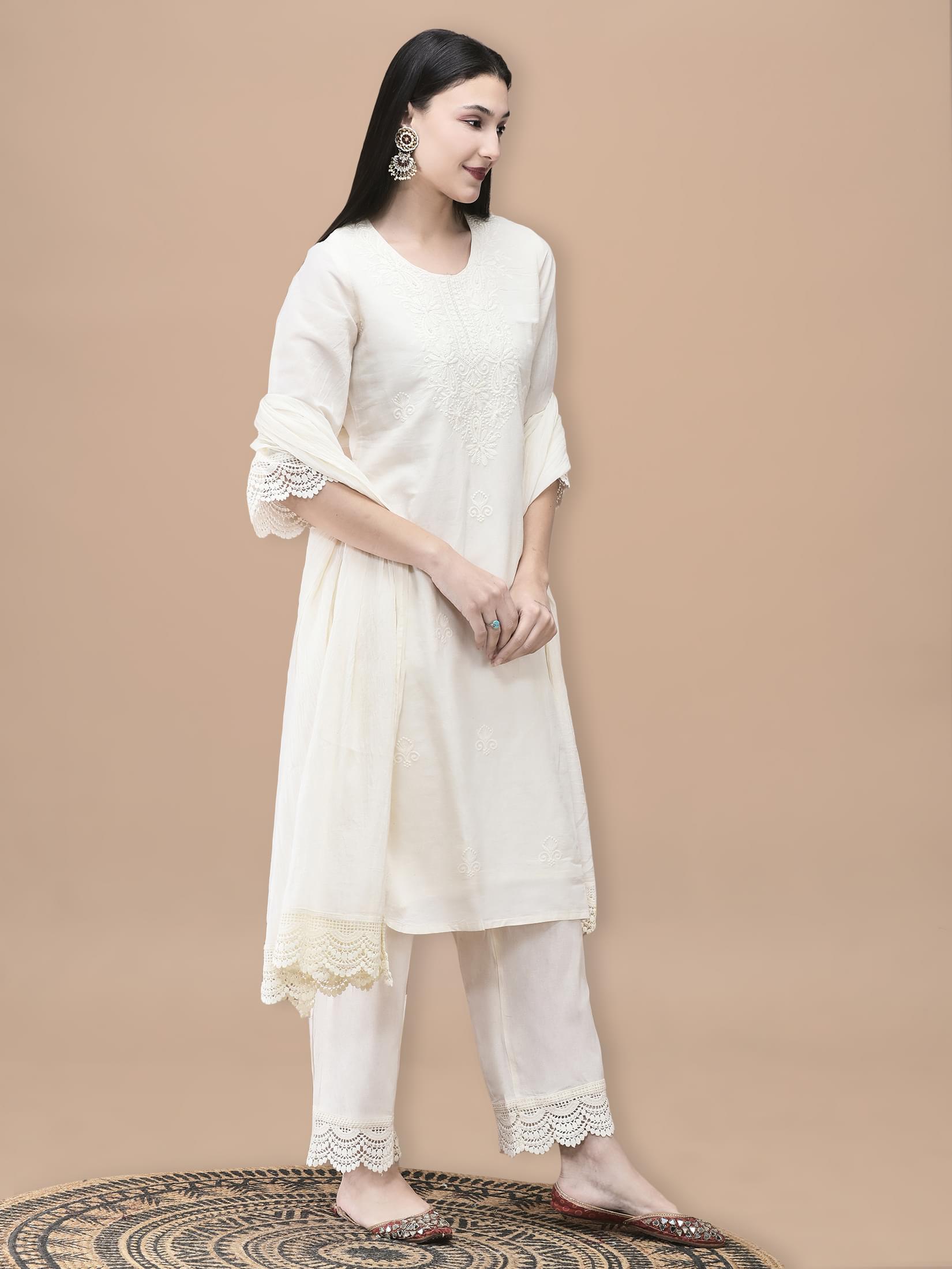 Women Cotton Off White Embroidered Kurta Comfort Pant Dupatta.