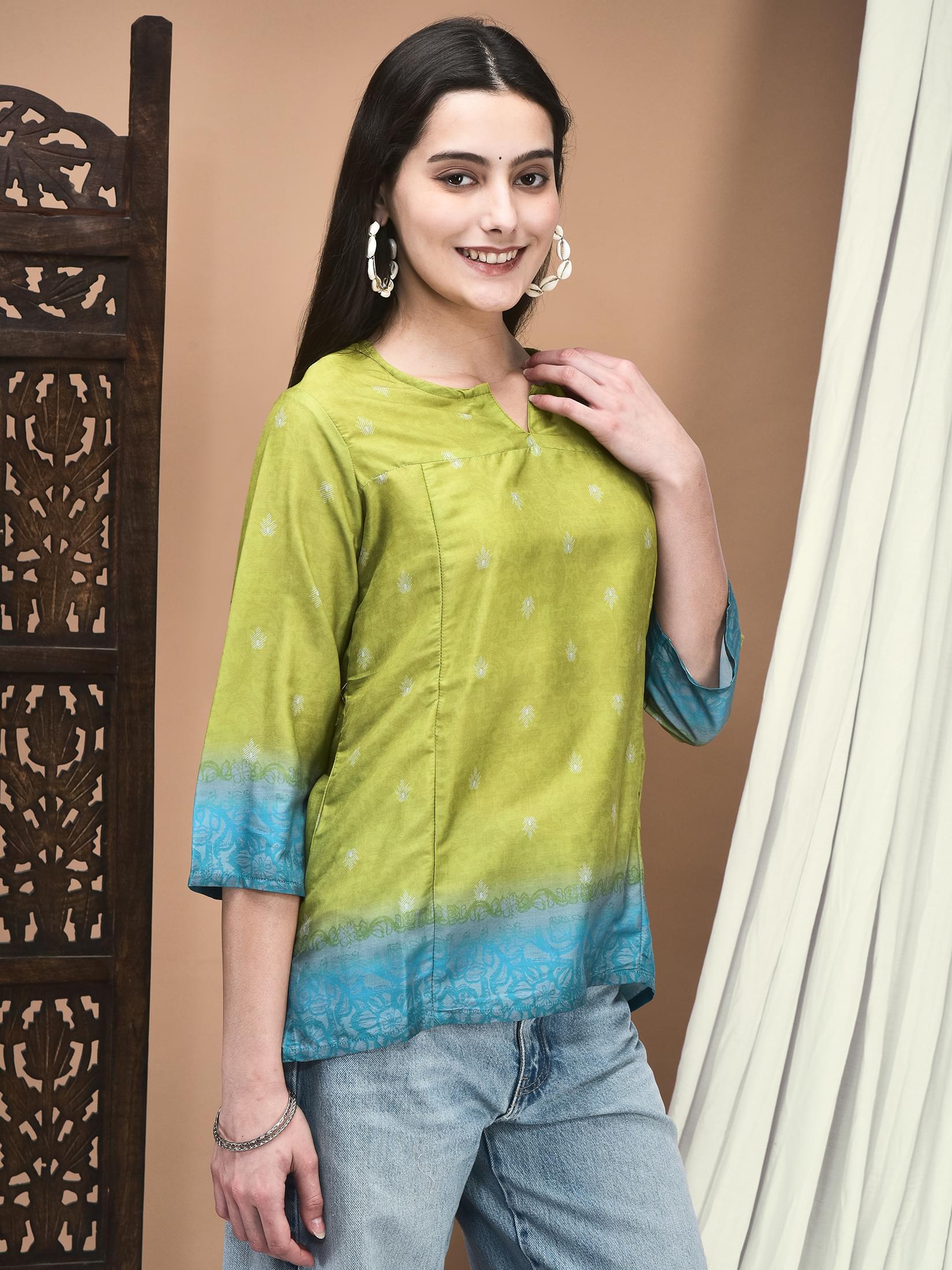 Women Poly Viscose Green Printed Tunic.