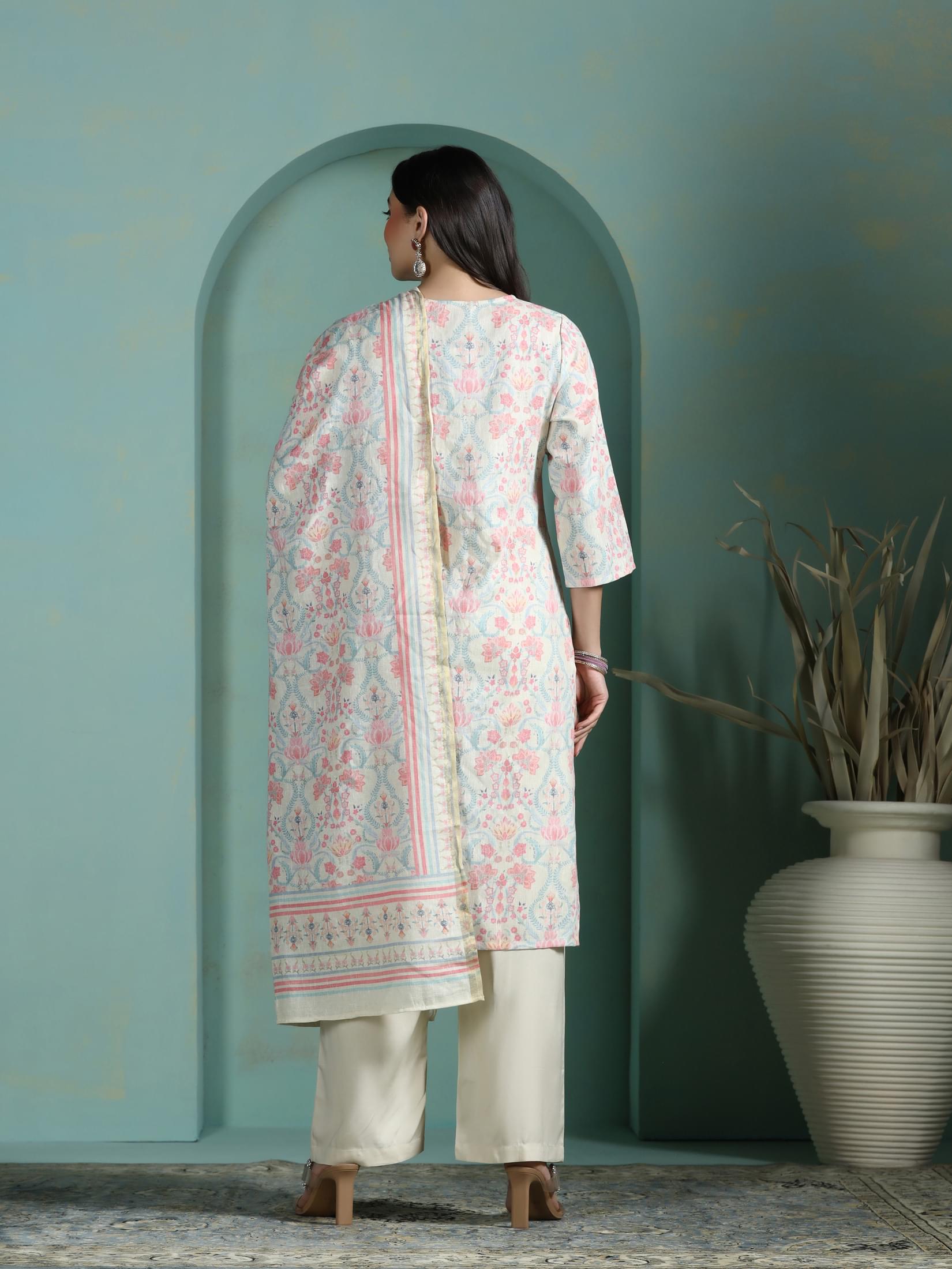 Women Linen Multicolor Floral Print Kurta Comfort Pant Dupatta.