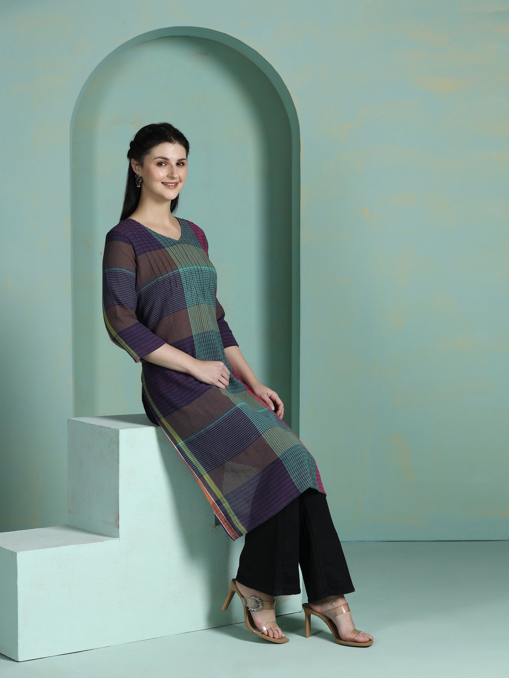 Women Cotton Multicolor Yarn Dyed Kurta