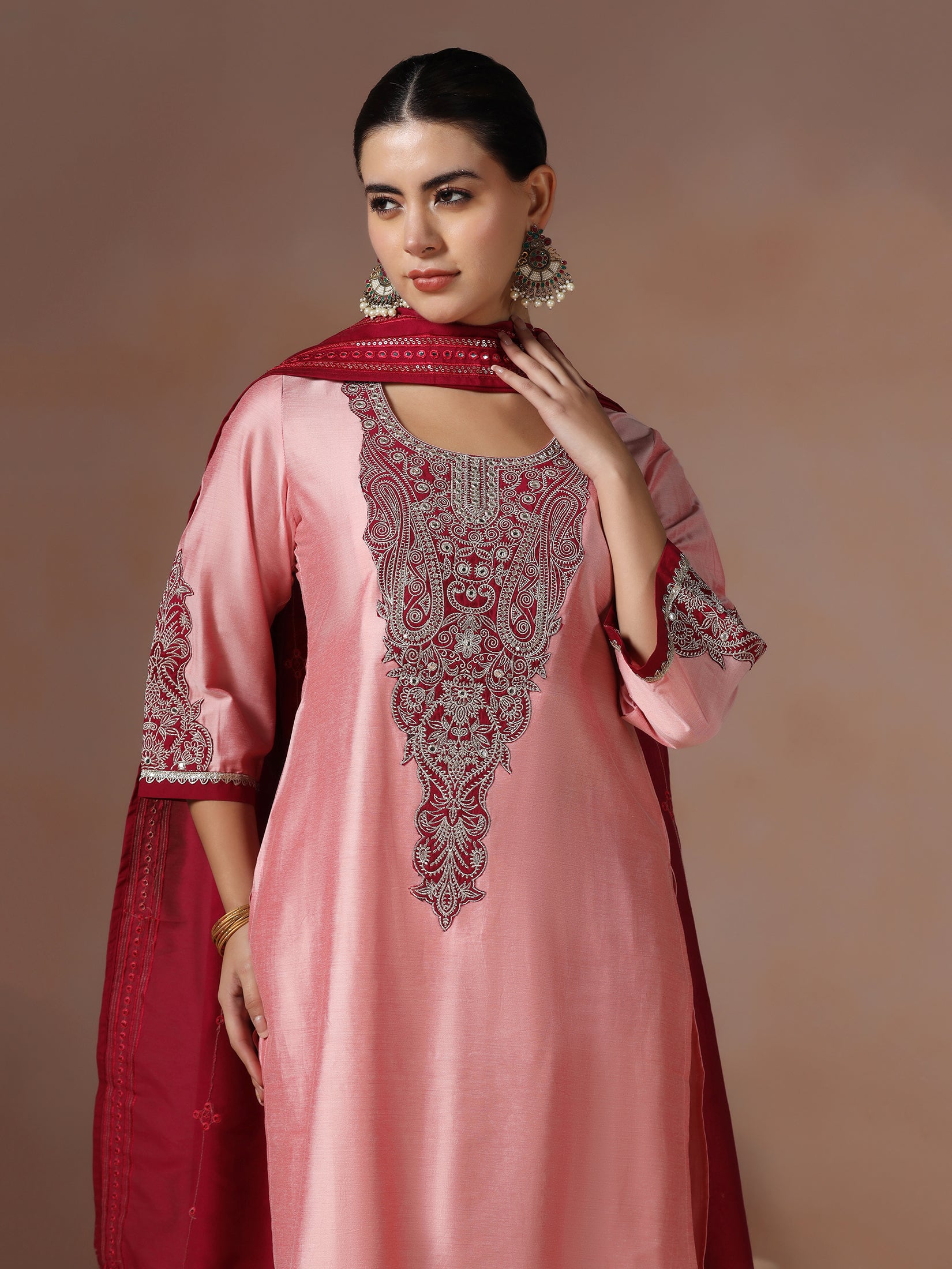 25116DUSTYPINK_closer