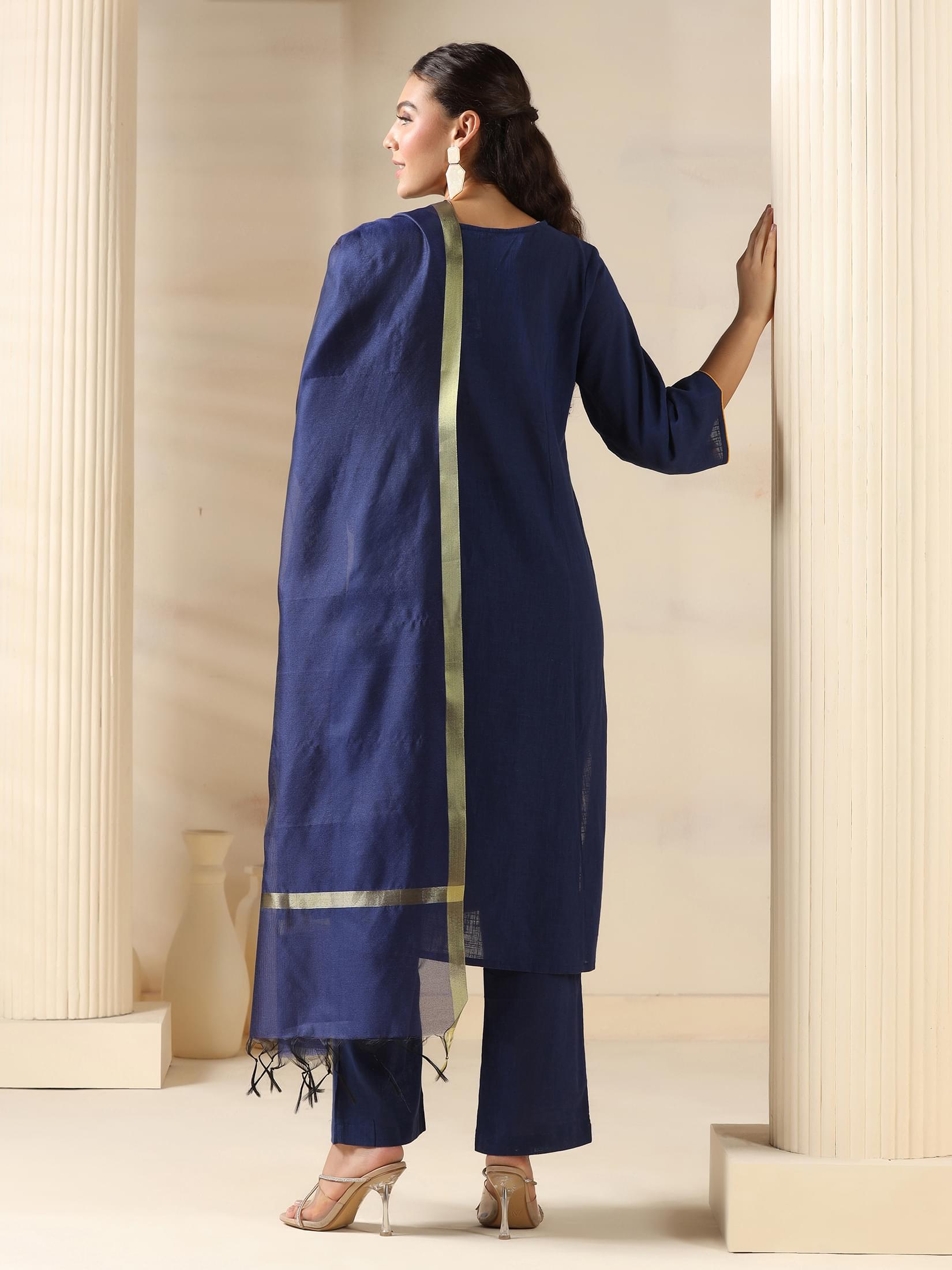25252NAVYBLUE_back