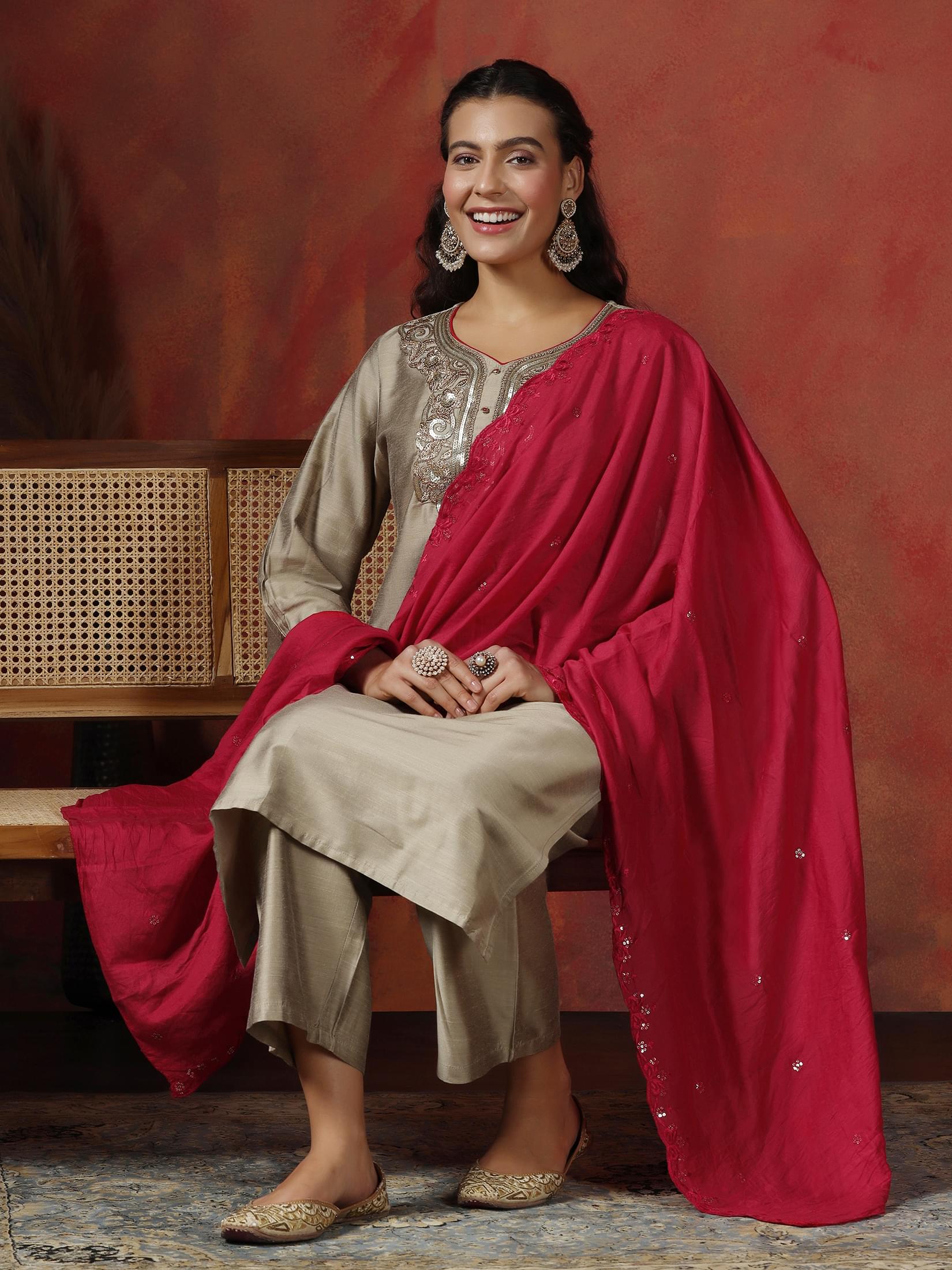Classic beige delicate embroidery silk blend formal line straight suit set