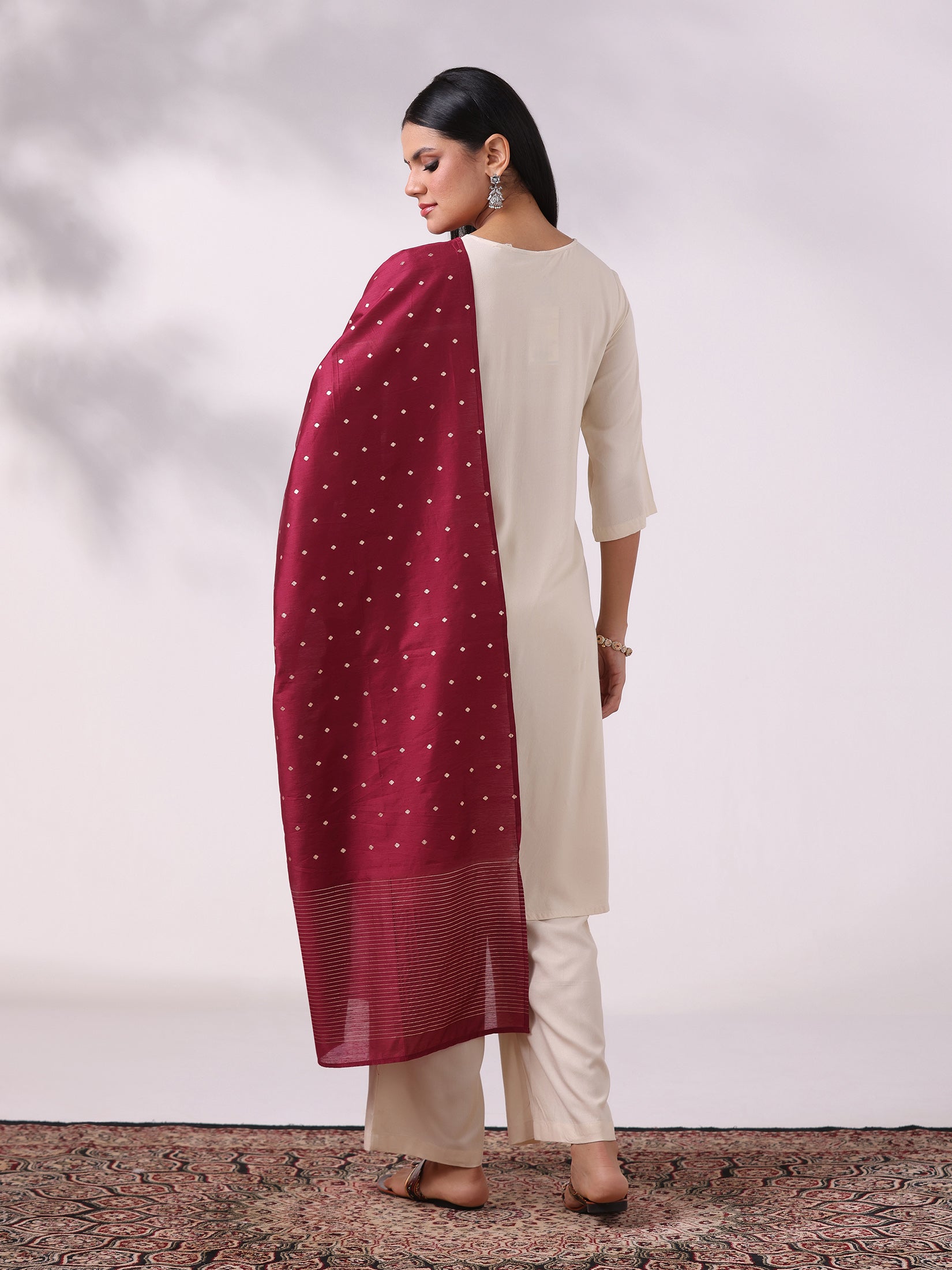 Women Liva Off White Embroidered Kurta Comfort Pant Dupatta