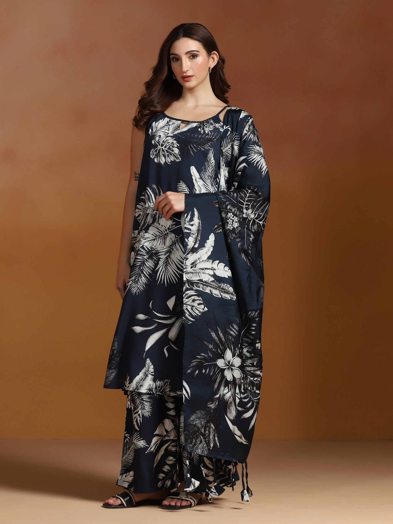 Women Liva Indigo Printed Kurta Wide Leg Pant Dupatta