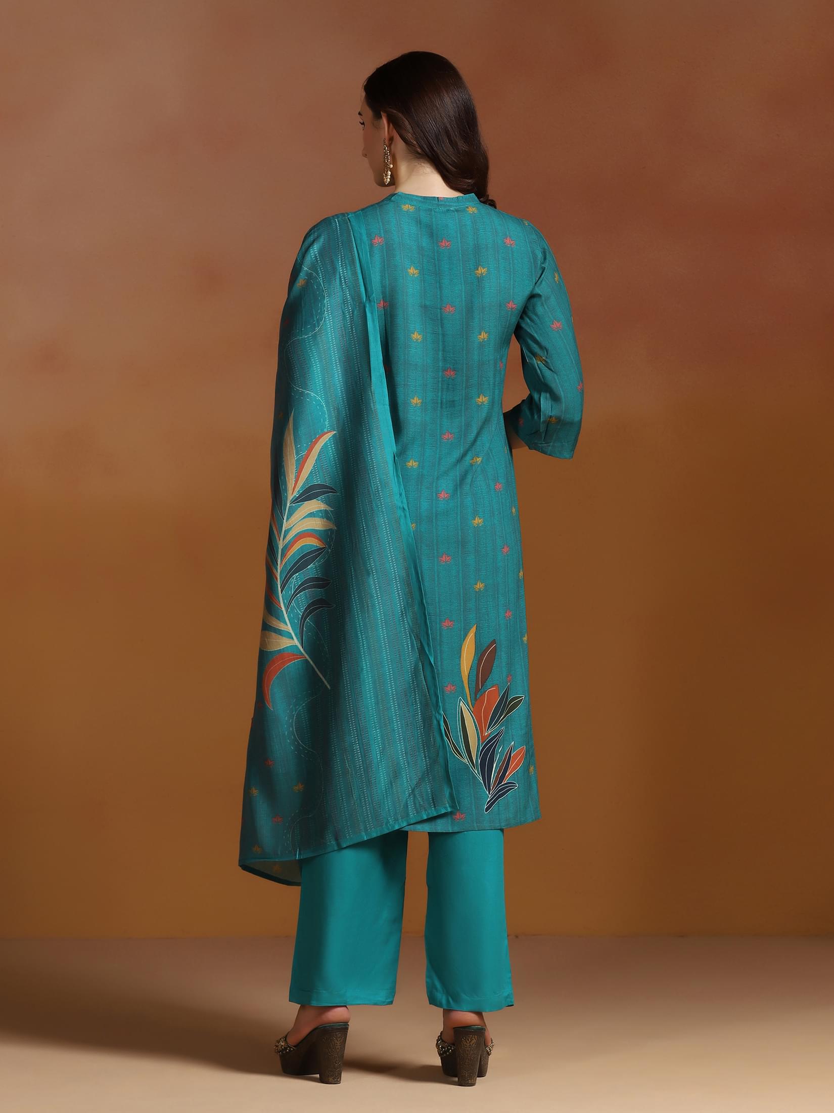 25396TEALBLUE_back