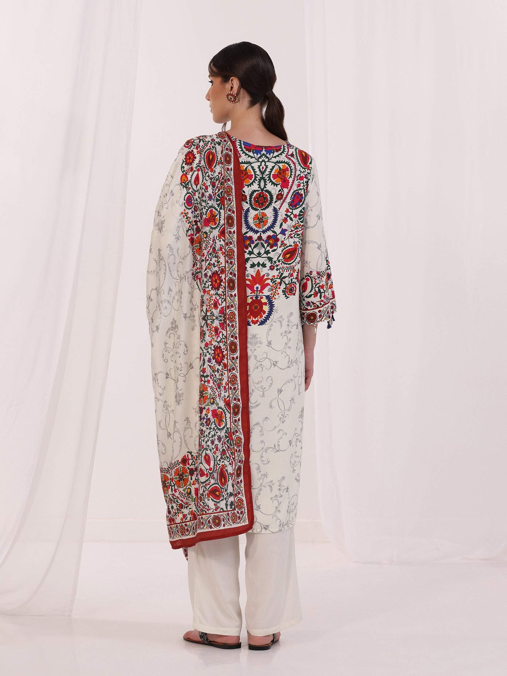 Women Liva Off White Printed Kurta Comfort Pant Dupatta
