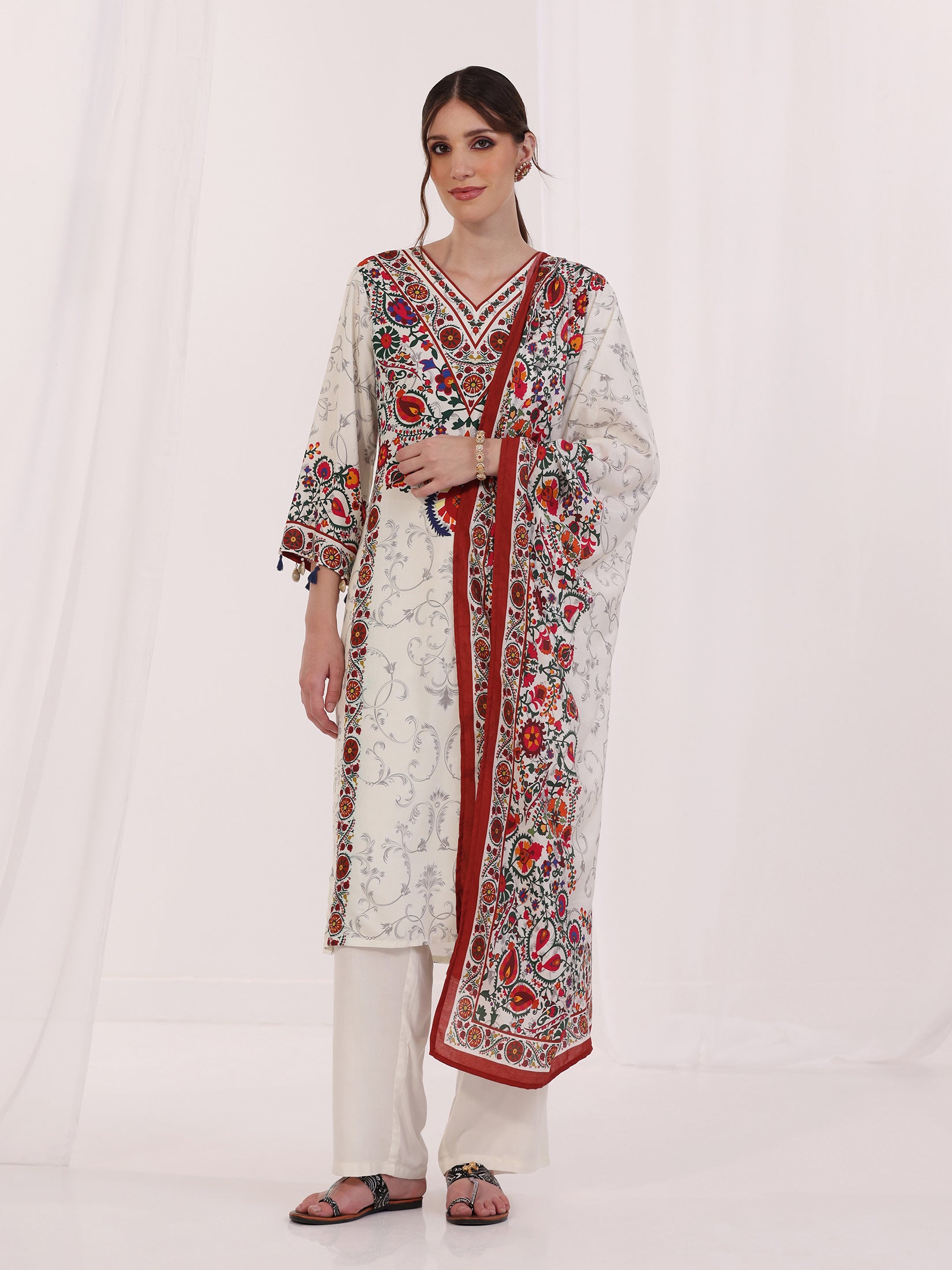 Women Liva Off White Printed Kurta Comfort Pant Dupatta