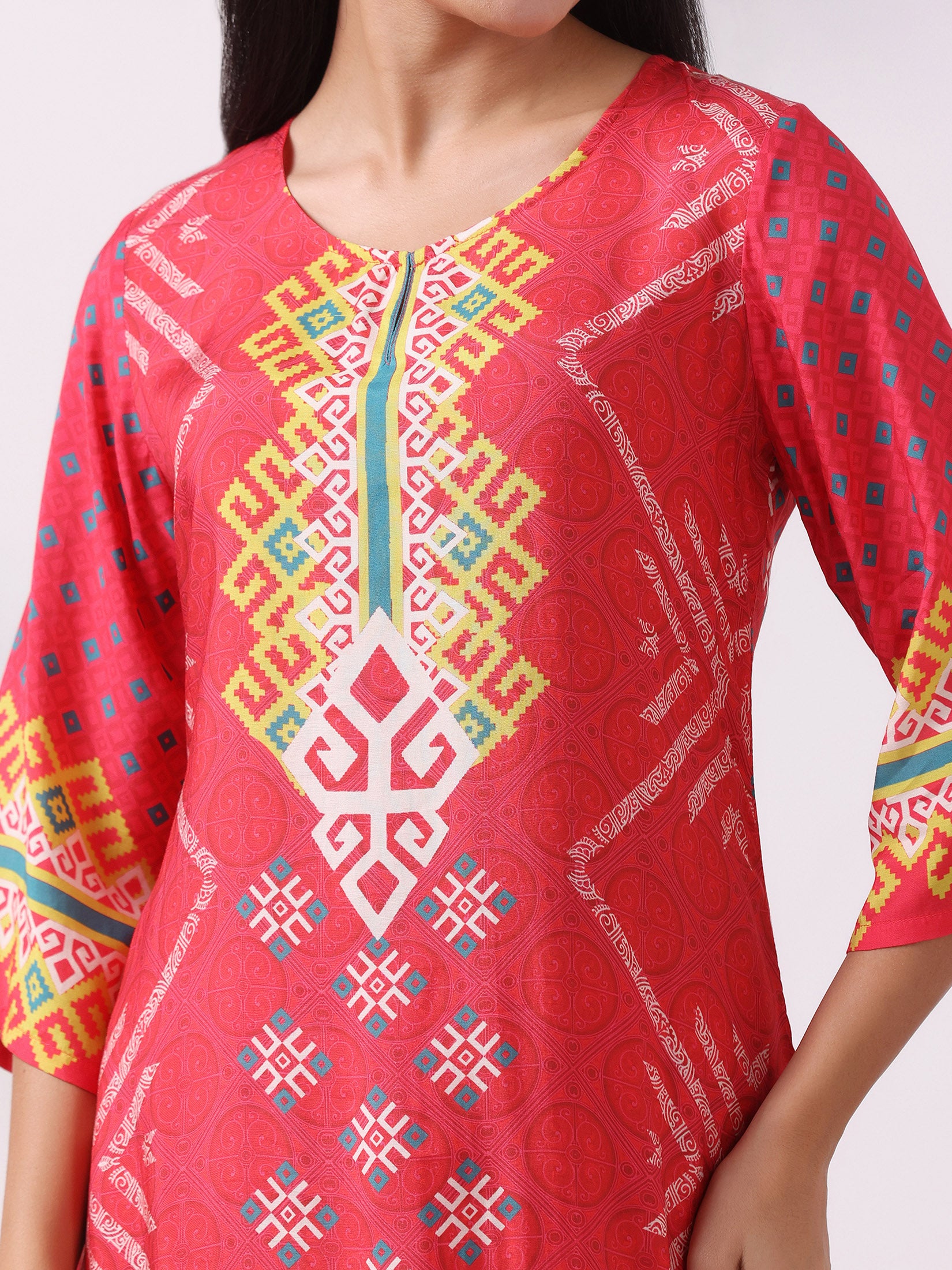 Women Muslin Pink Printed Kurta With Comfort Pant