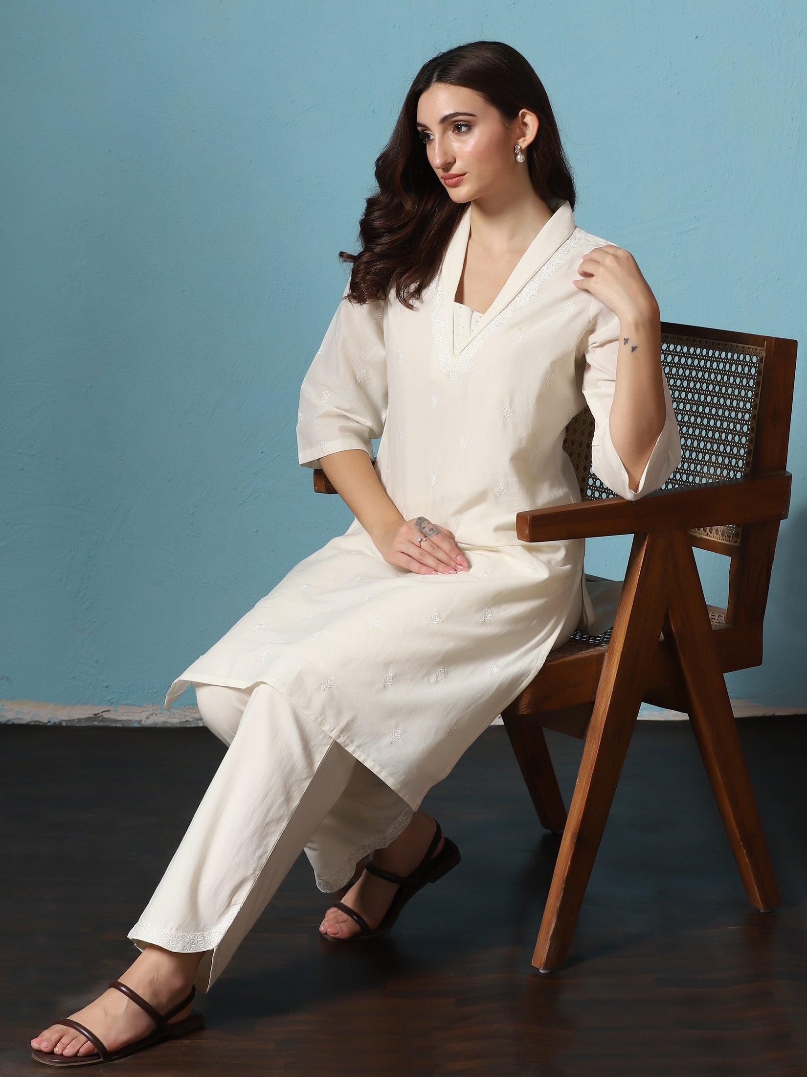 Women Cotton Off White Embroidered Kurta With Comfort Pant