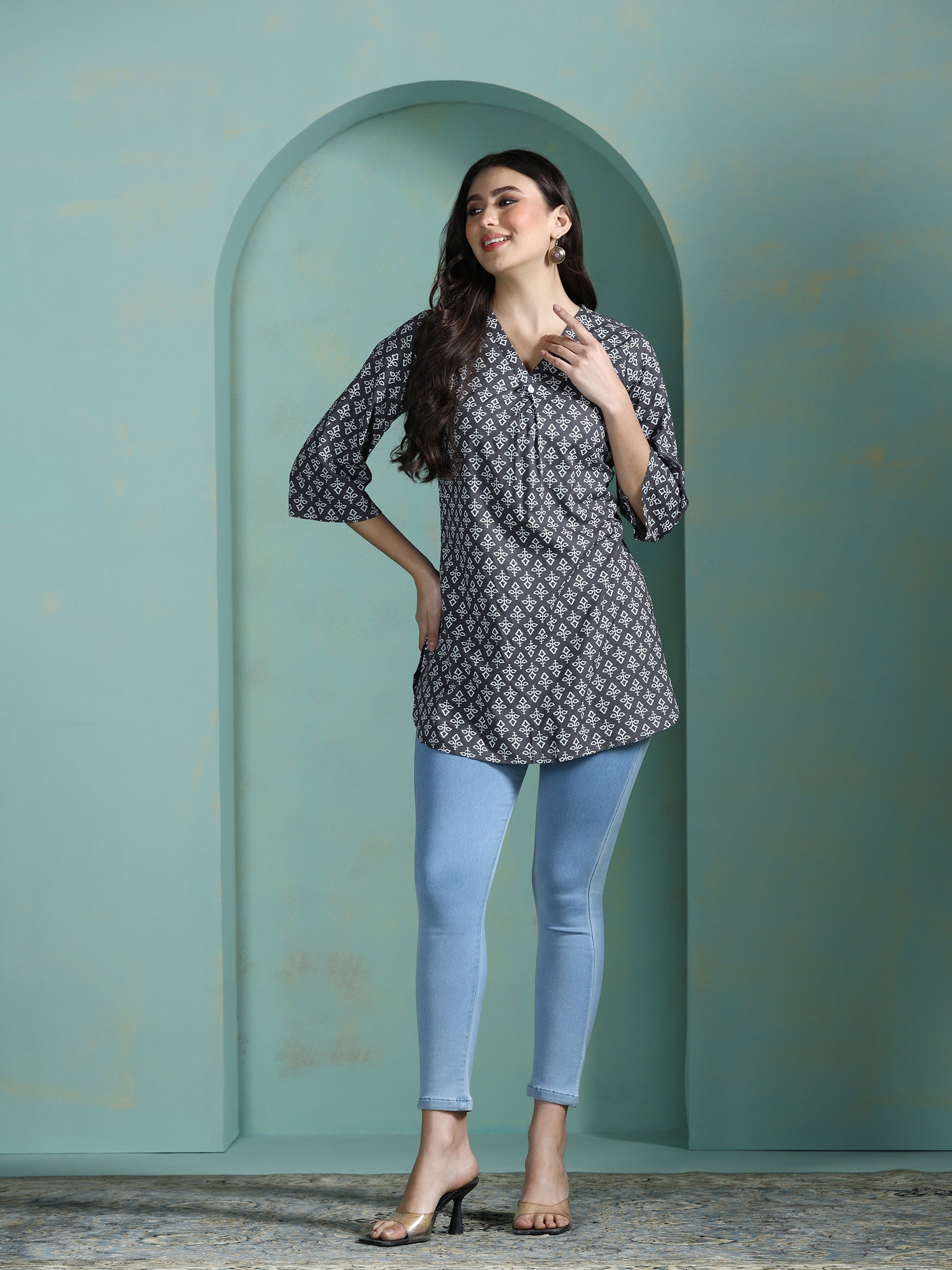 Women Liva Grey Printed Tunic