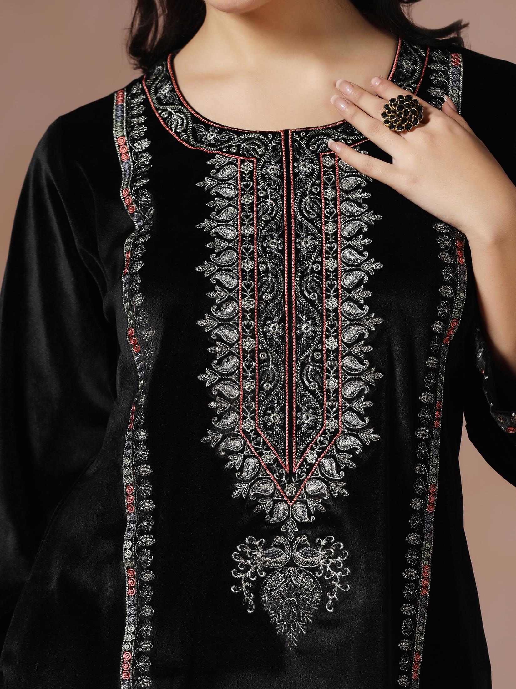 Winter Women Velvet Black Embroidered Co-Ord Set.