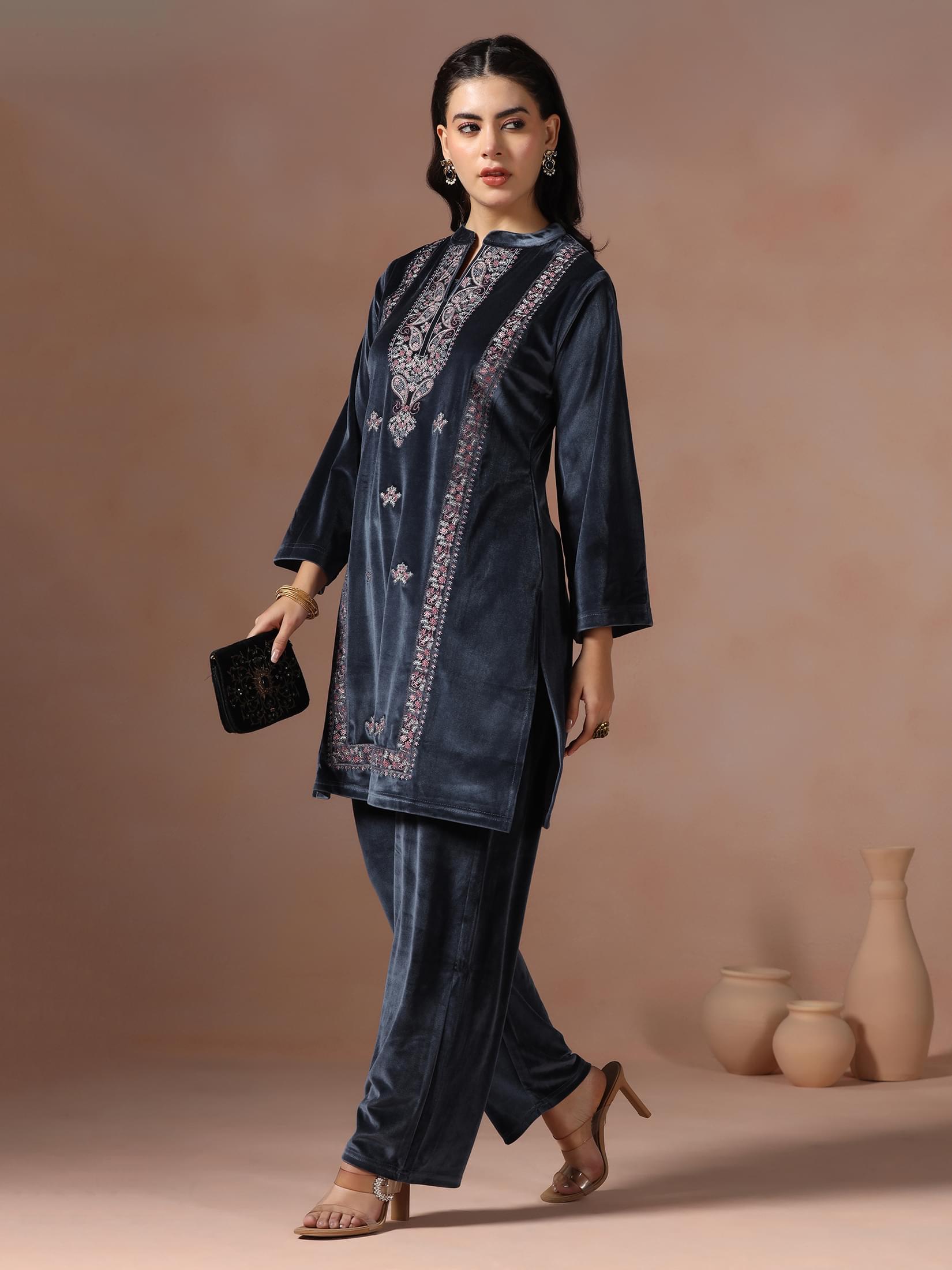 Winter Women Velvet Grey Embroidered Co-Ord Set.
