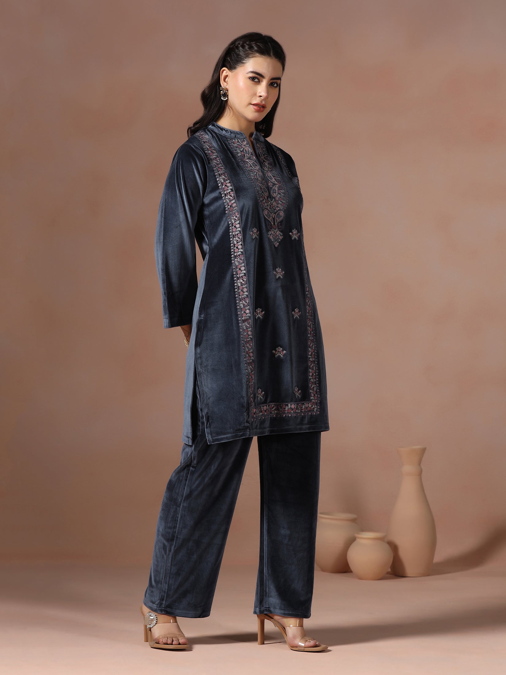 25591CHARCOALGREY_right