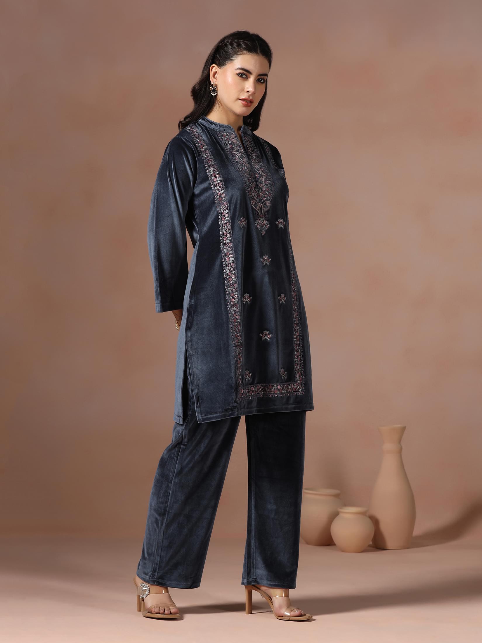 Winter Women Velvet Grey Embroidered Co-Ord Set.