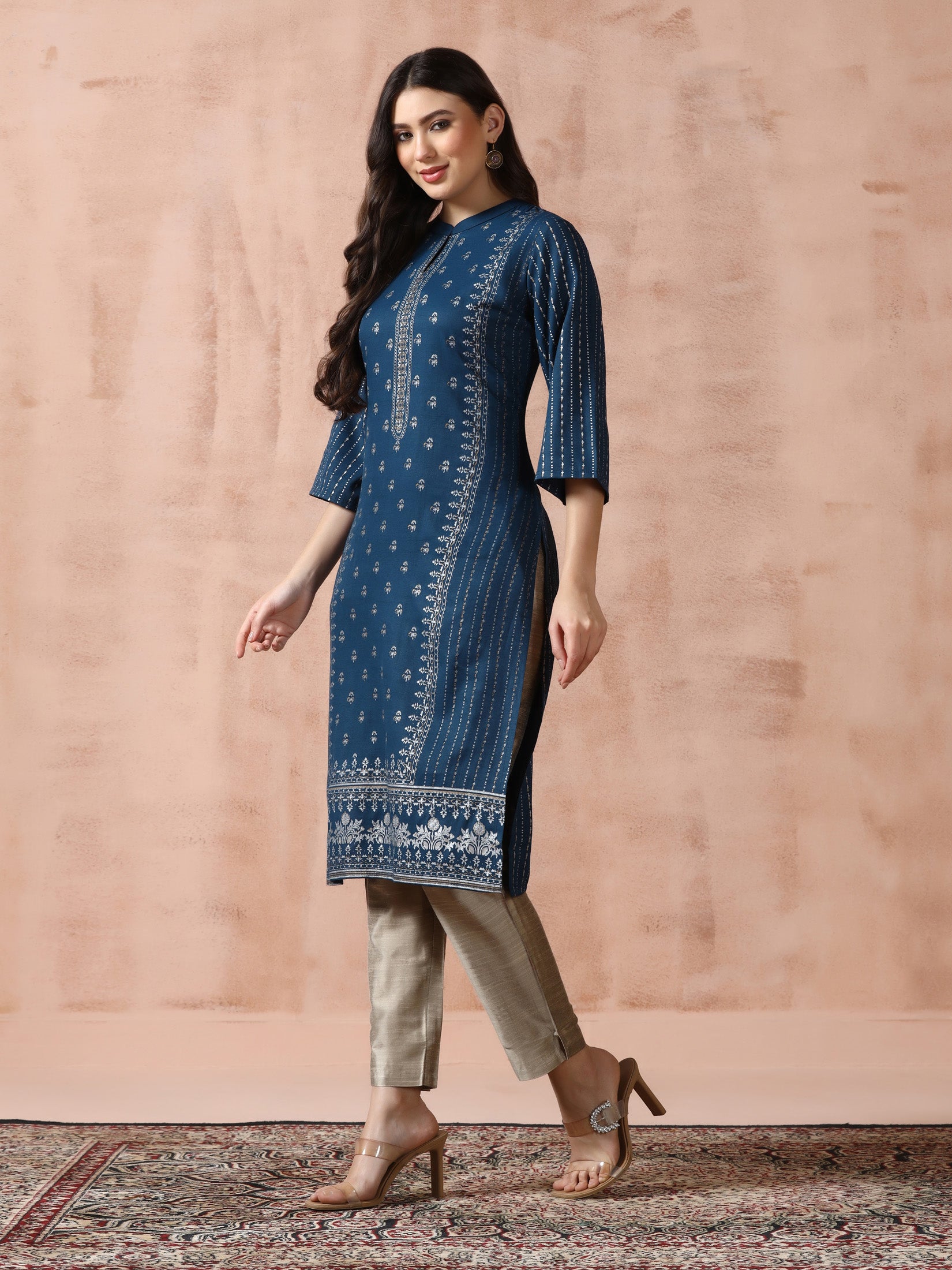 Women Blue Live Rayon Placement Print Kurta