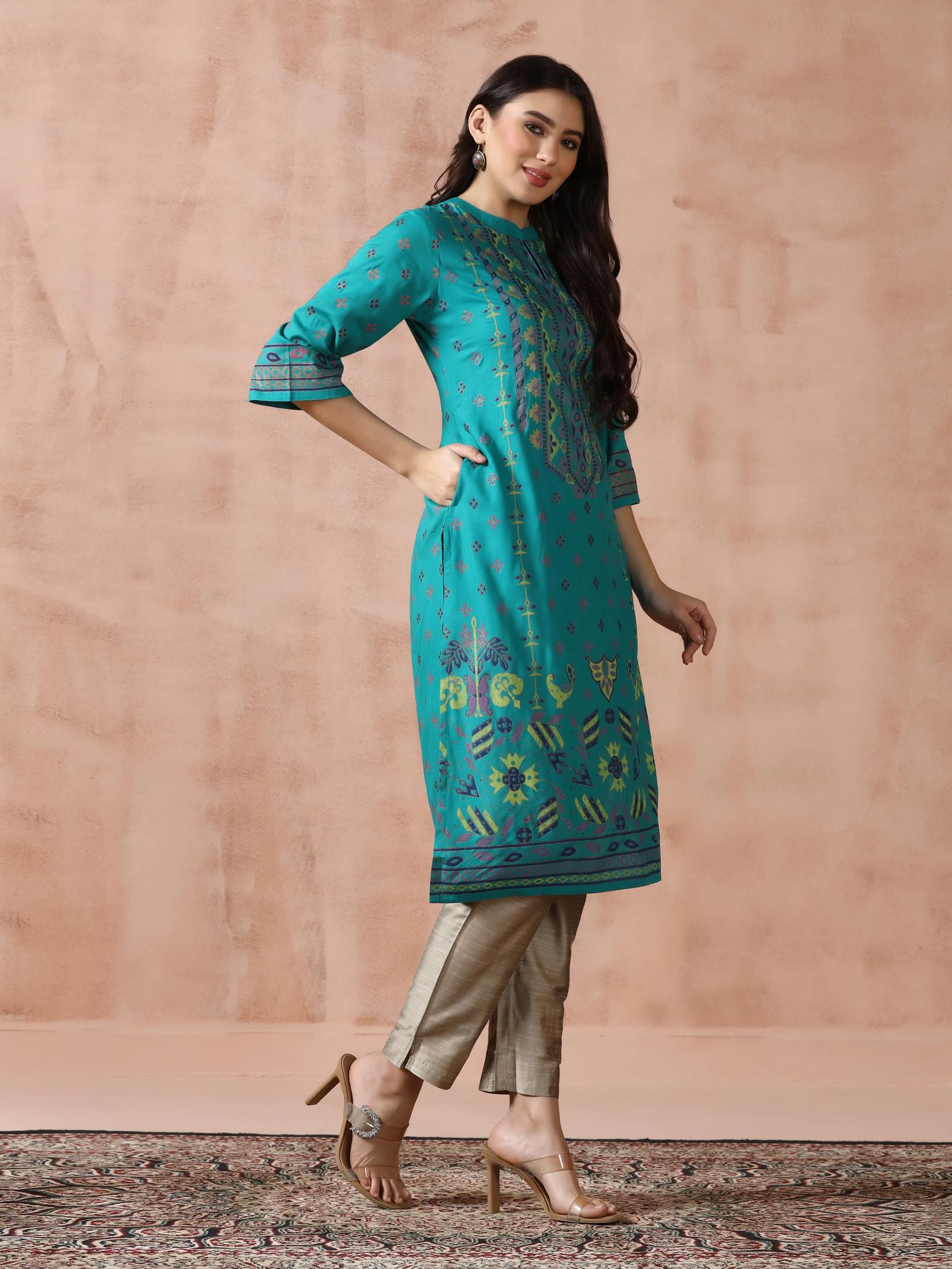 Women Liva Blue Placement Print Kurta.