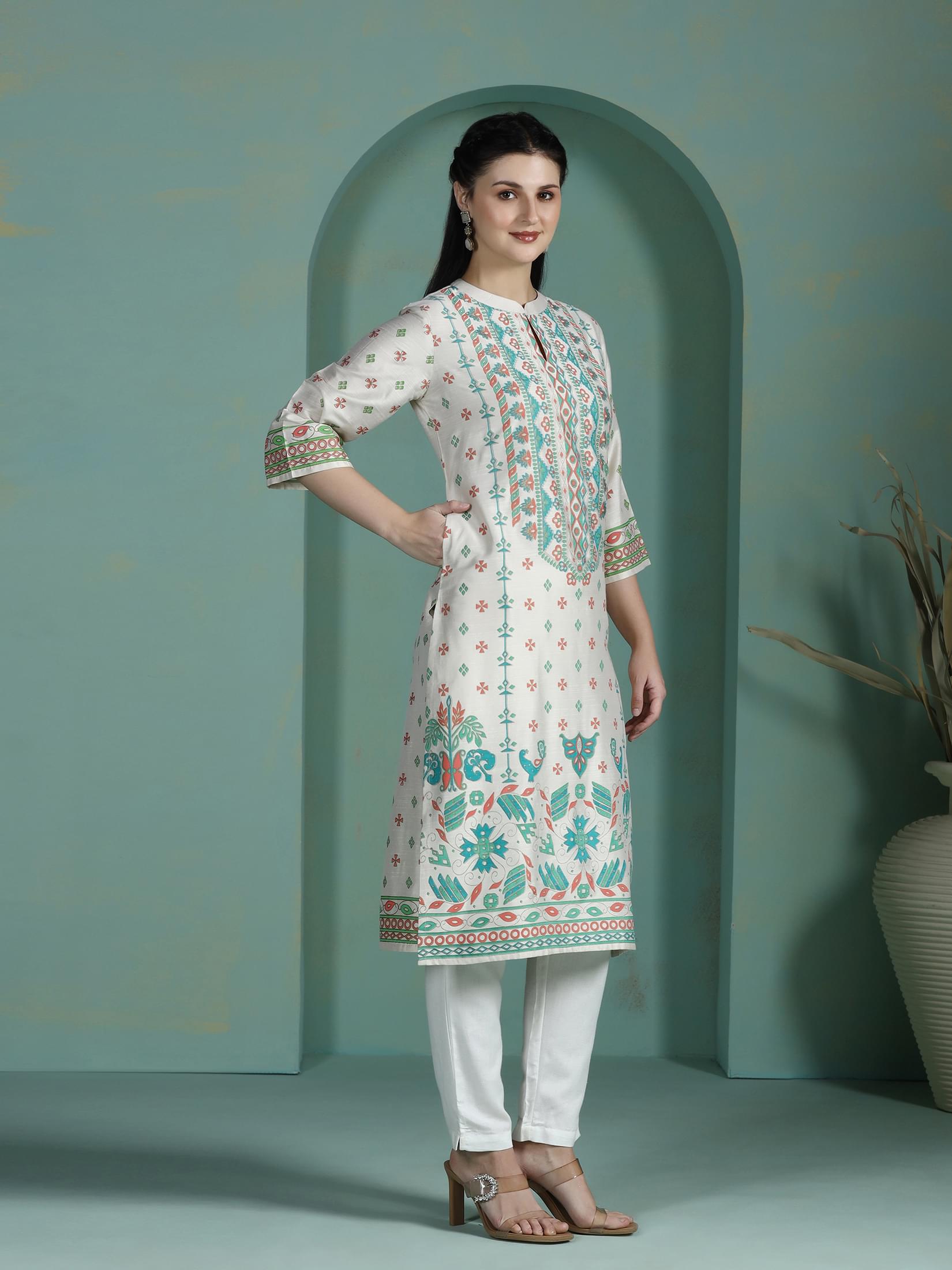 Women Liva Cream Placement Print Kurta.