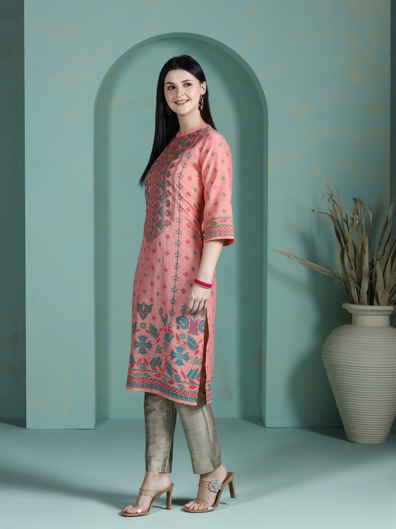 Women Liva Peach Placement Print Kurta