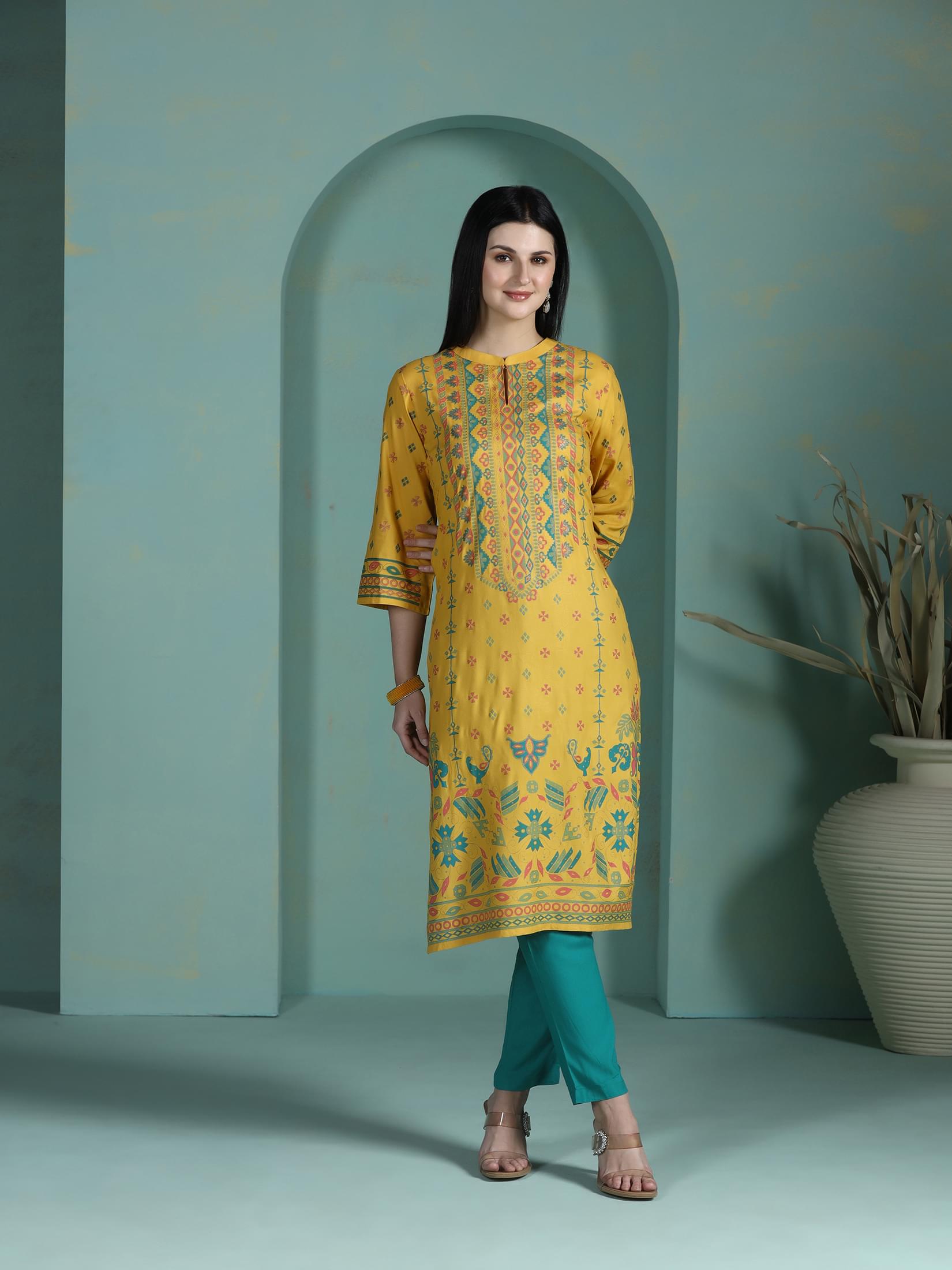 Women Liva Yellow Placement Print Kurta.