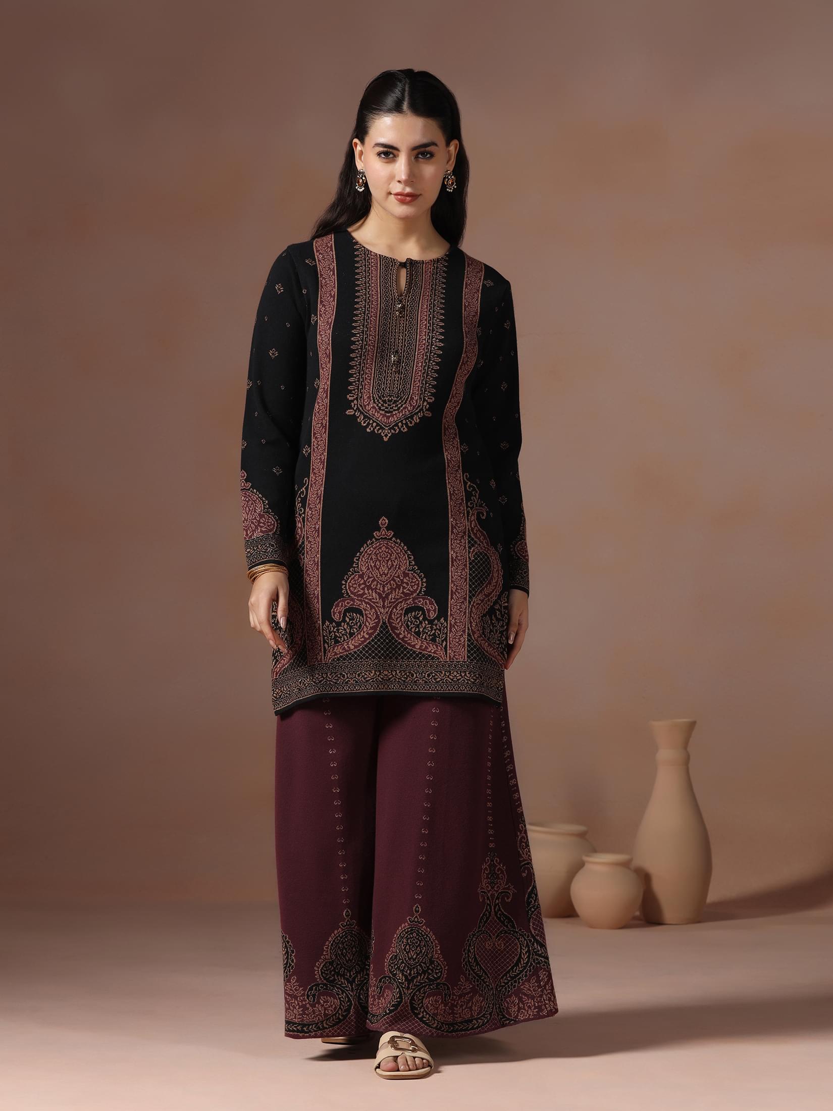 Winter Women Wool Blend Black & Maroon Jacquard Kurta Bell Bottom Dupatta.