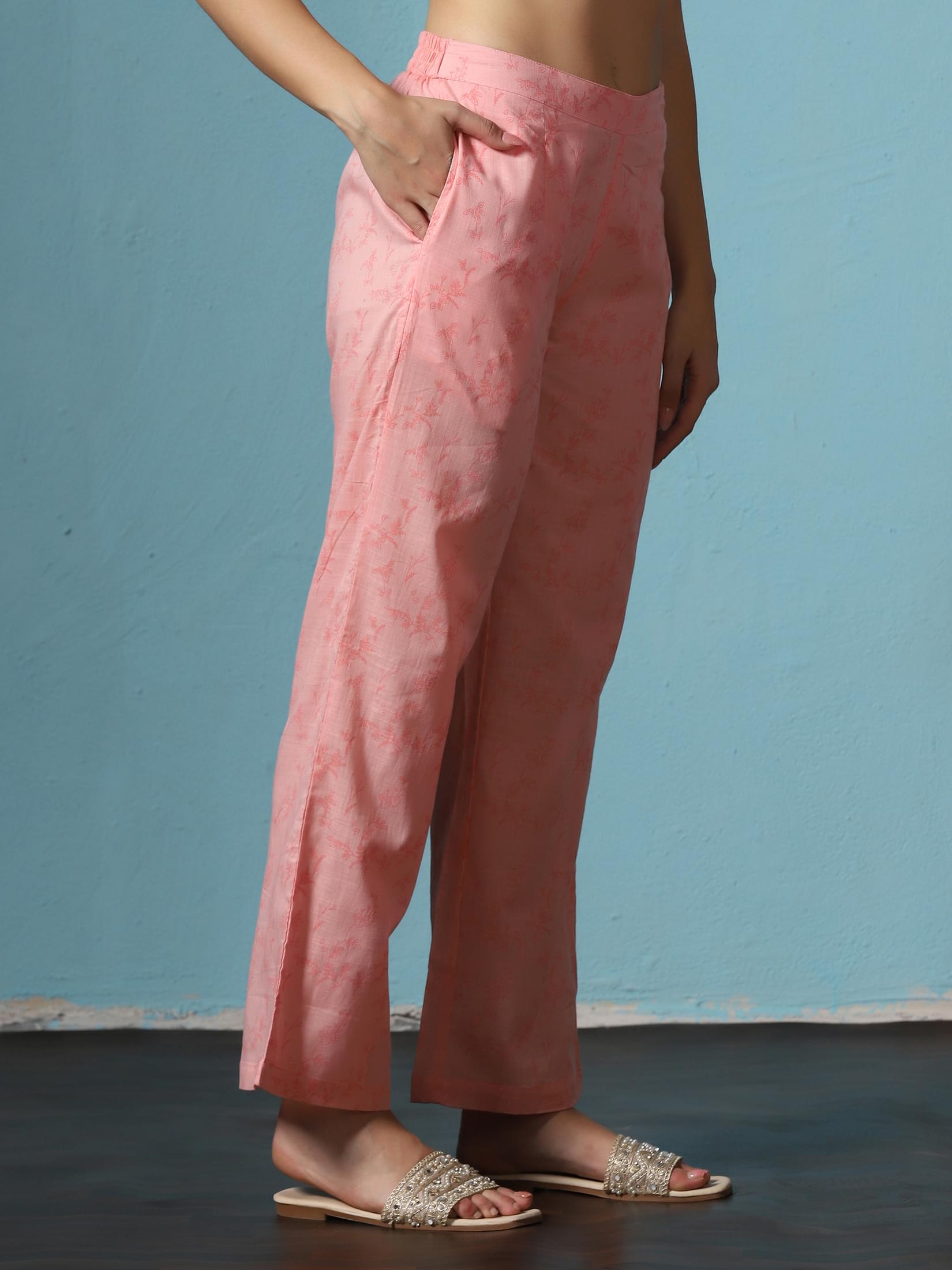 Women Cotton Pink Printed Kurta With Comfort Pant.